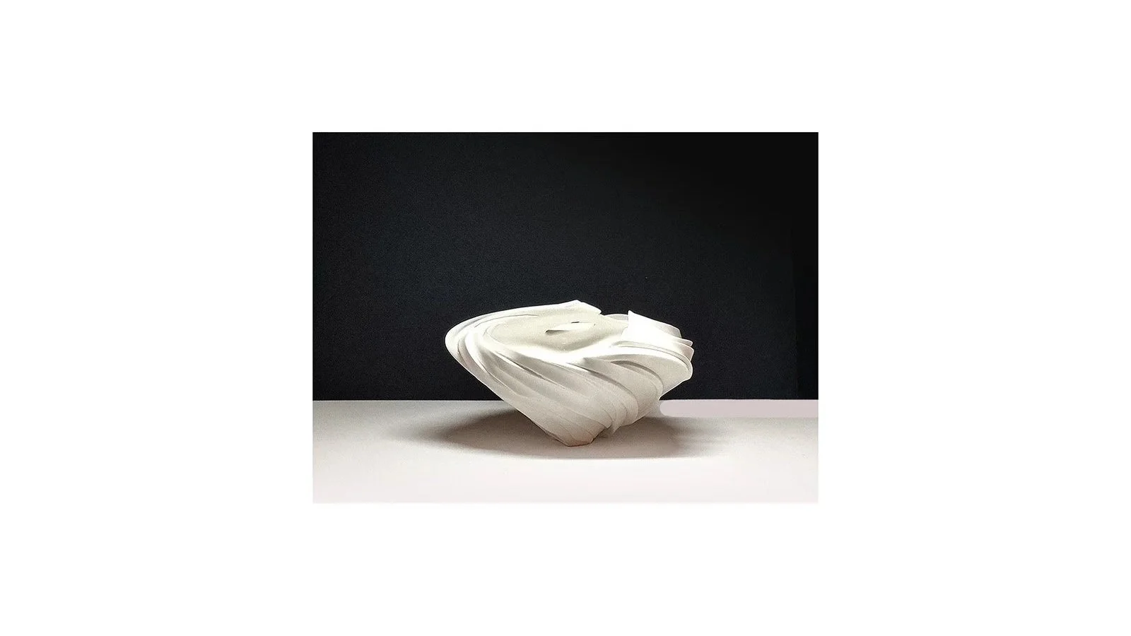 Matsumura Jun (b. 1986). Sculptural tea bowl titled from the Phantasmic Qualia series, 2025, porcelain, H 8 cm x W 15 cm.