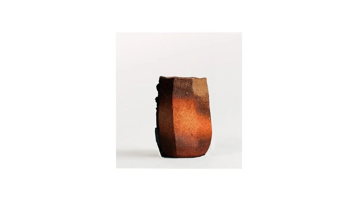 Kohyama Yasuhisa (b. 1936), Faceted vase, Shigaraki stoneware, hand-built, wood-fired, H 17.5 cm x W 13.5 cm.