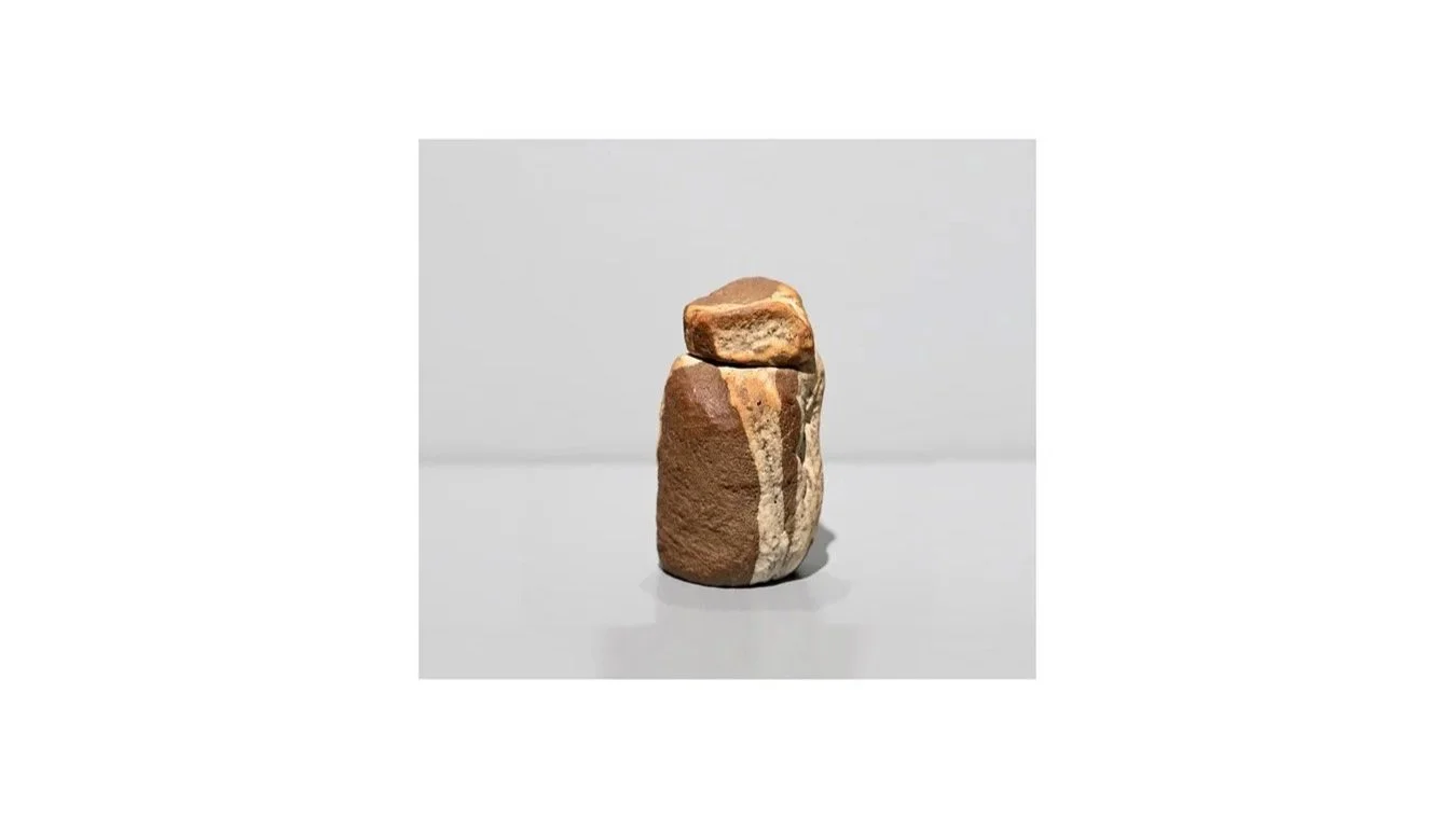 Sakakura Shinbei XVI (b. 1983), Chaire, Hagi ware, H 10.8 cm x W 6.8 cm. 