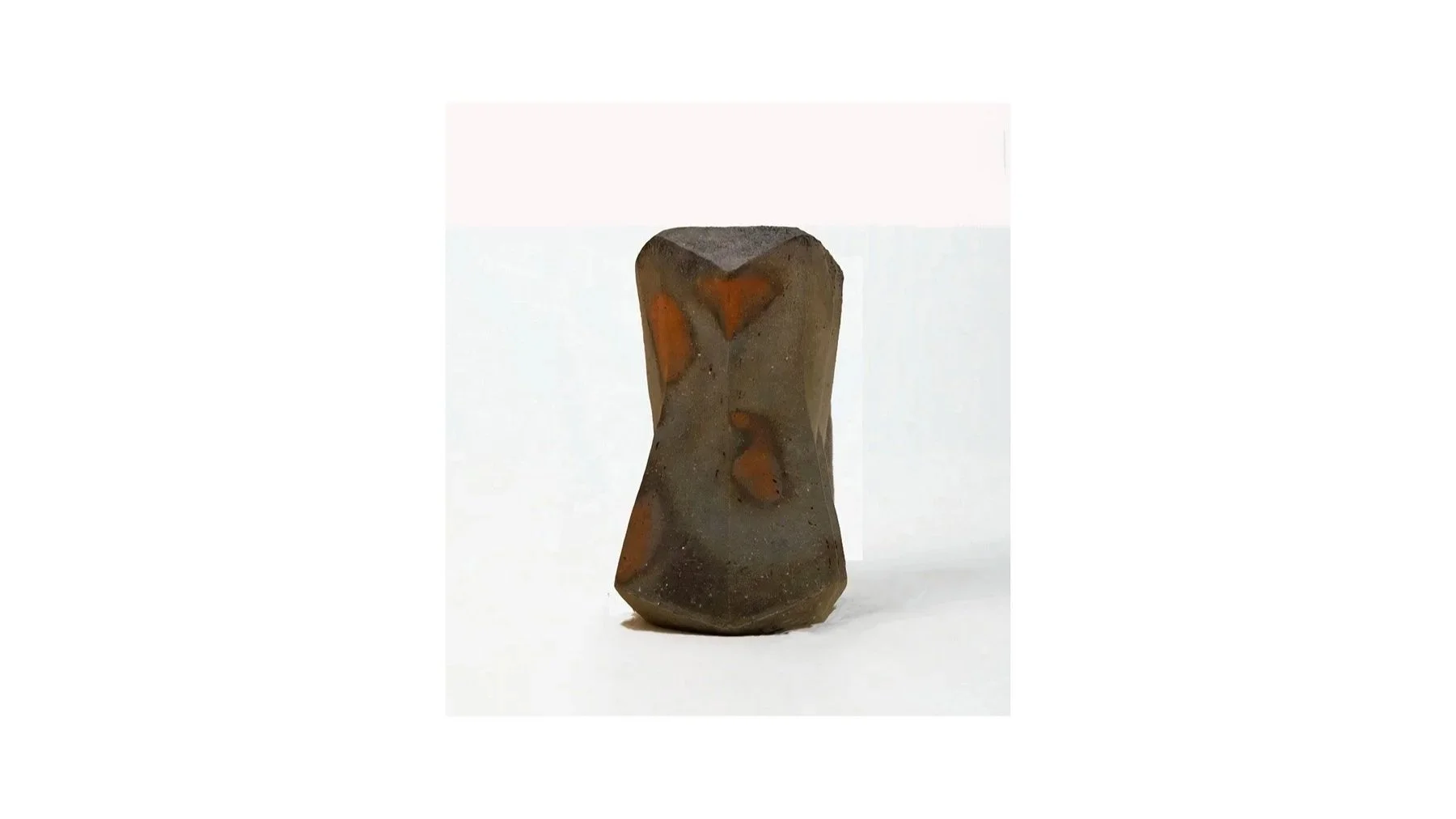 Toyofuku Hiroshi (1973), Sculptural vase with yohen patterns, Bizen ware, coil-built and wood-fired in an anagama kiln. 