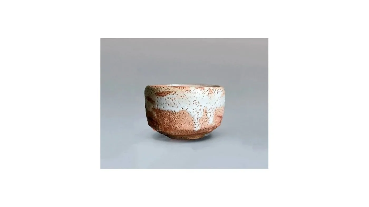 HAYASHI Kotaro (1940-1981), tea bowl with iron oxide underglaze, H 8cm x W 12 cm. 