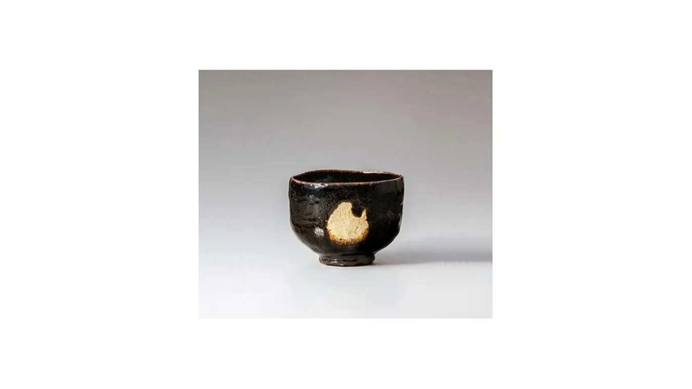 Tea bowl named 'Aoyama' by Raku Kichizaemon II (Raku Donyu), 17th century, Raku Museum, Kyoto.  