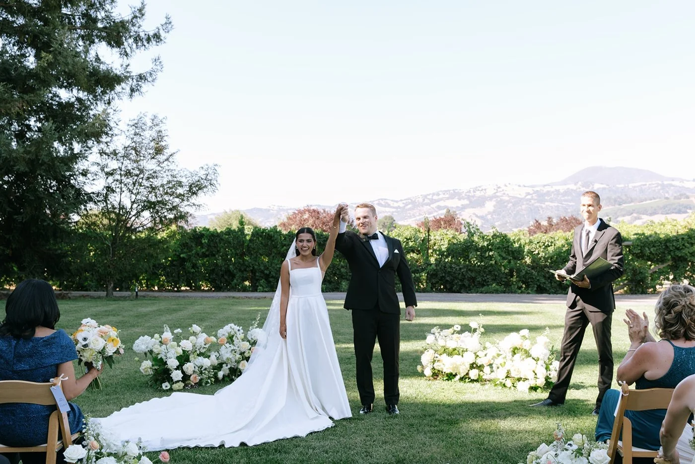 Outdoor wedding ceremony at Trentadue Winery