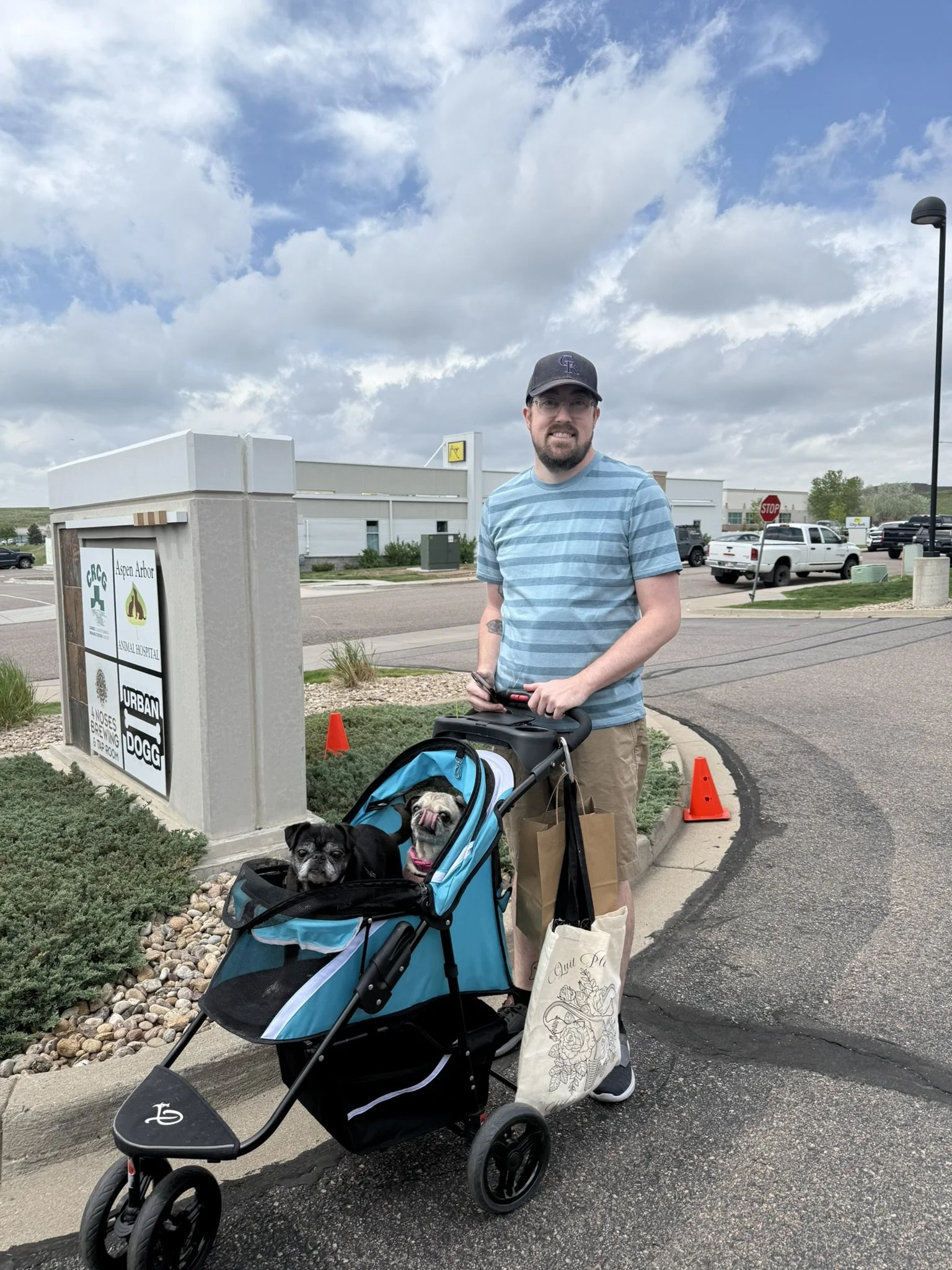 Took the girls to a dog-farmer's market