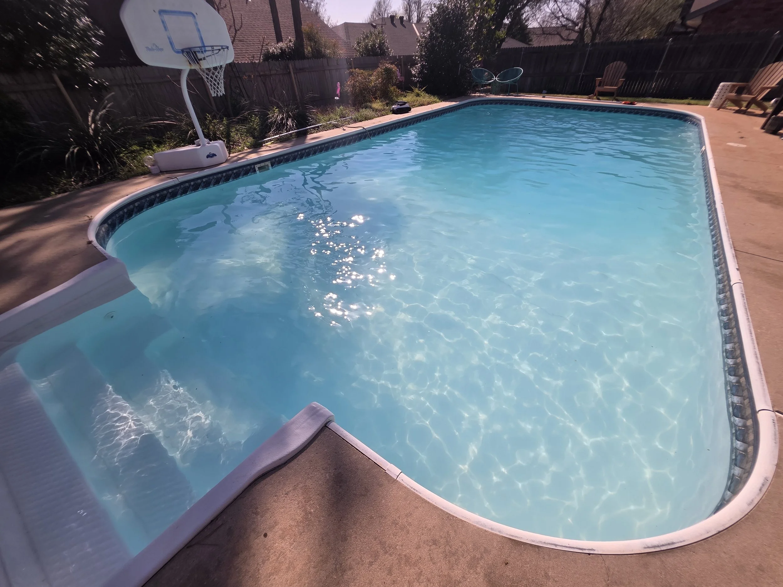 OKC OK liner pool weekly cleaning with sparkling blue water