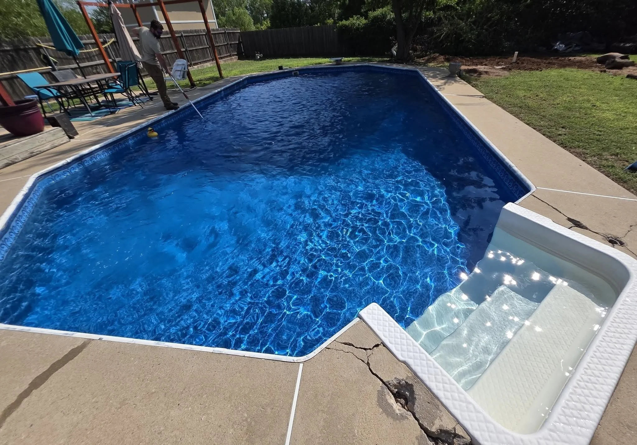 OKC OK Pool Cleaning