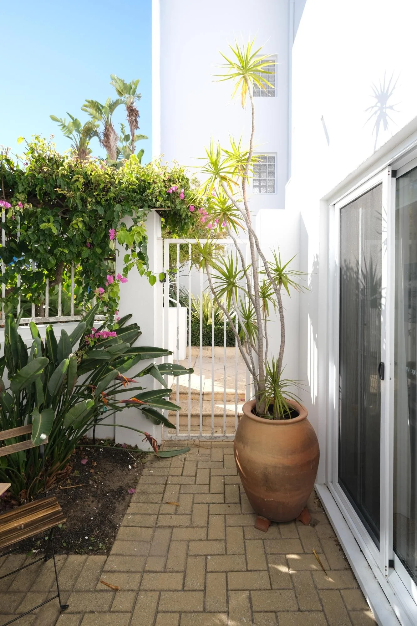 Ric's Deux - Cottesloe Holiday Home - Coastal Villa 10.jpg