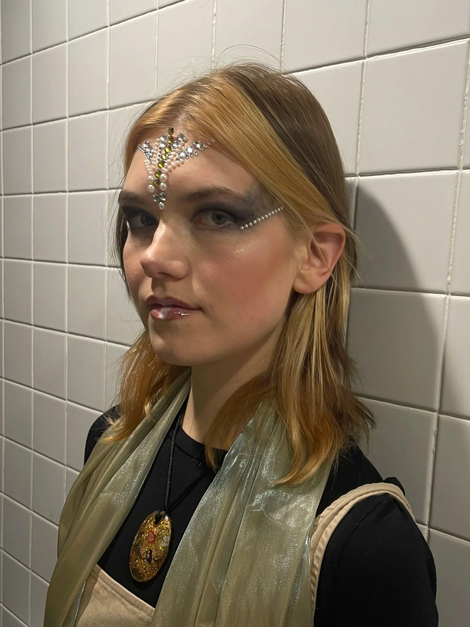 Live Lines Productions: Sketches From The Apocalypse - "Oracle" (2025) Talent | Darcy