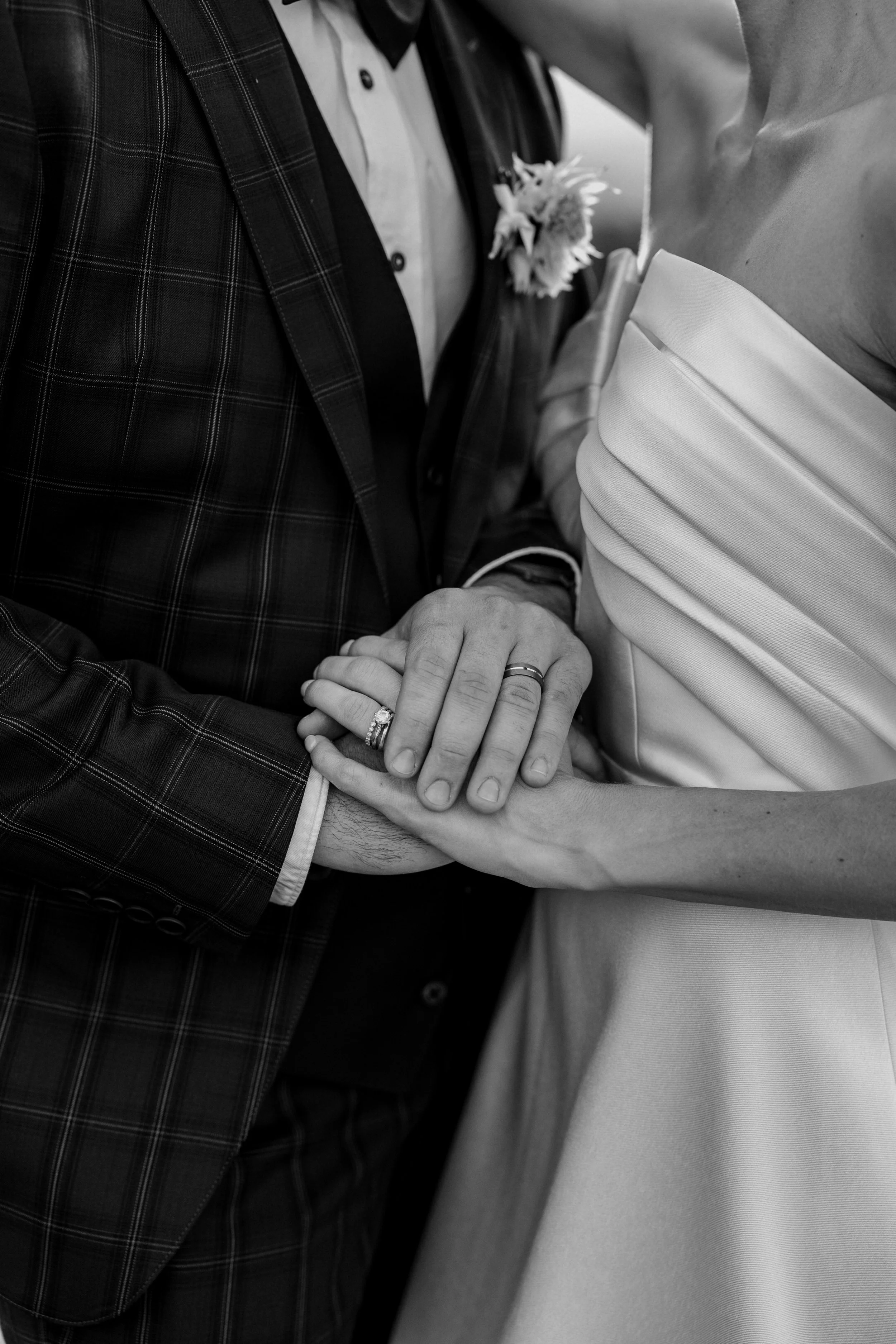 bride and groom portraits