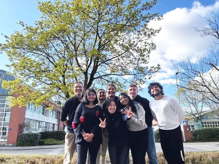 Welcoming our new lab members in a green spring day, 2026!