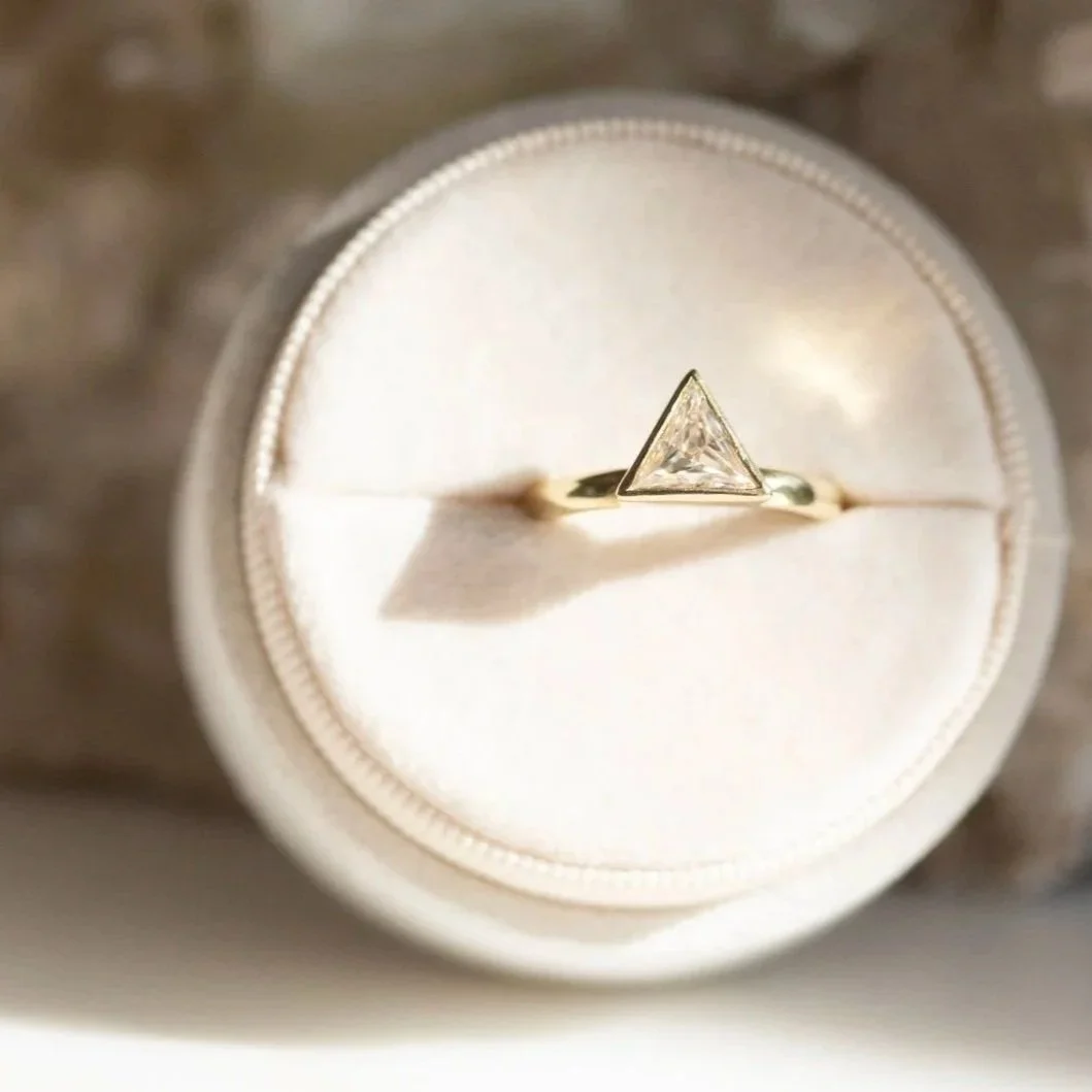 Le Trinité Diamond Ring