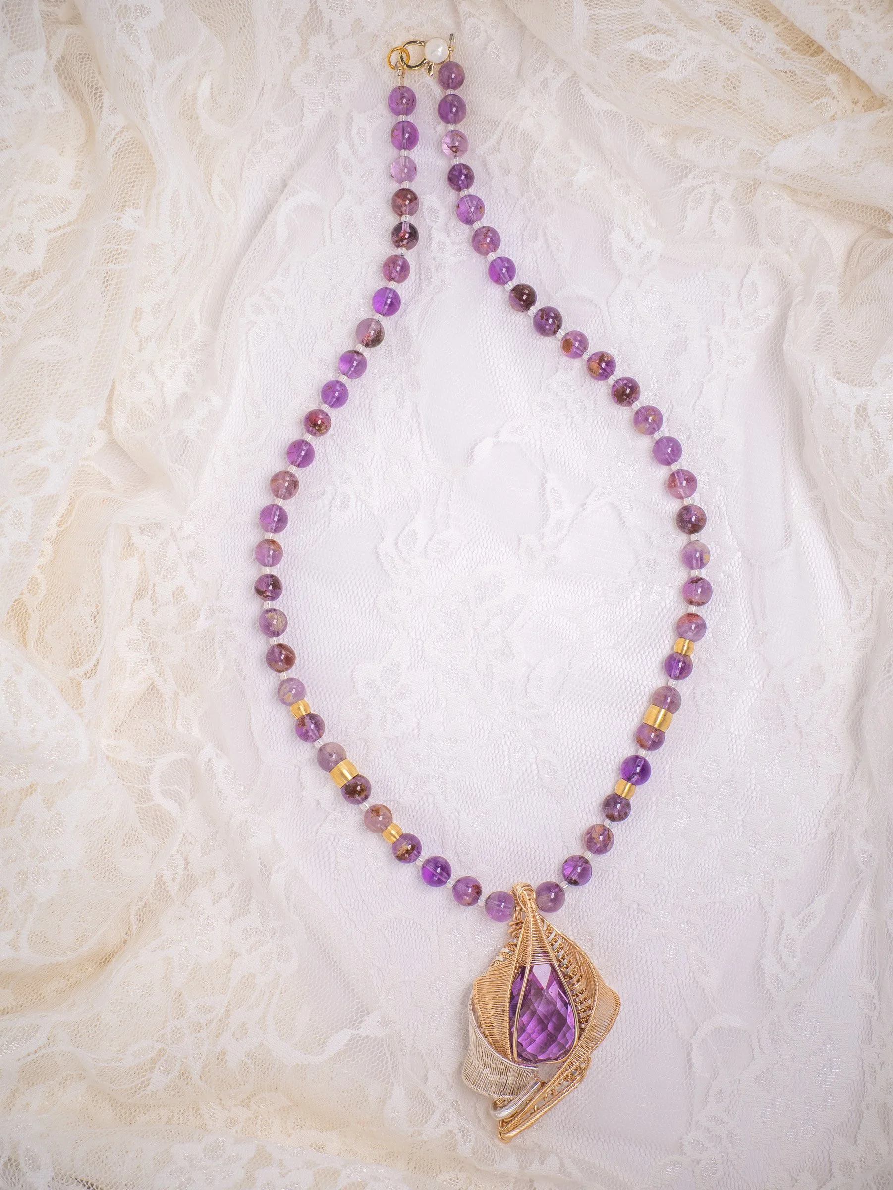Amethyst necklace full 2400 W.jpg