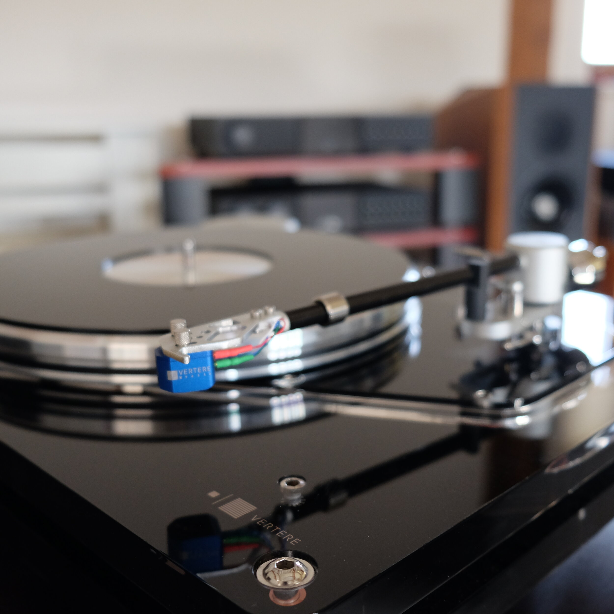 A warm welcome back to our specialist hi-fi retailers.