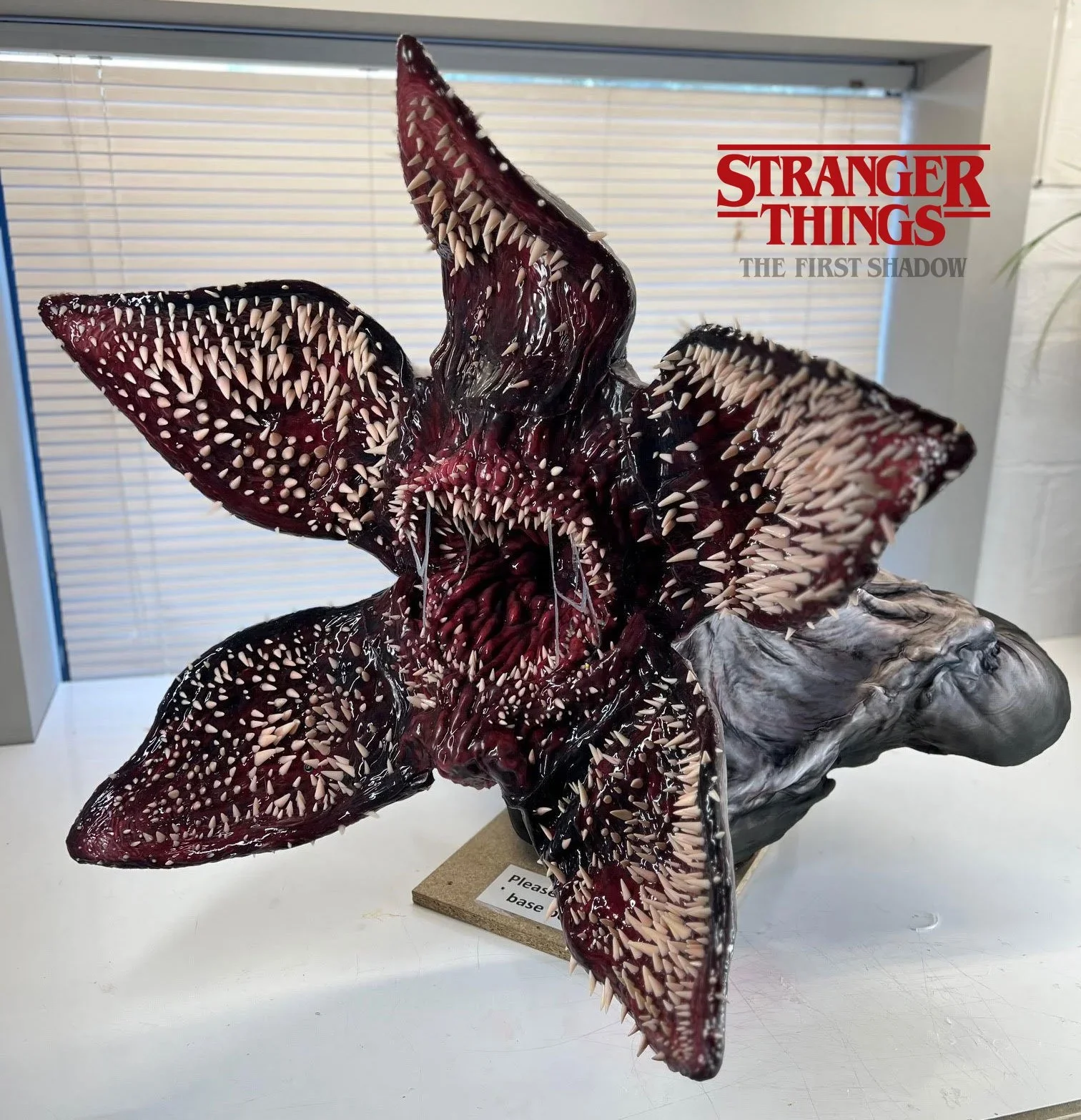 Demogorgon animatronic created by Stitches and Glue for the Stranger Things stage show First Shadow