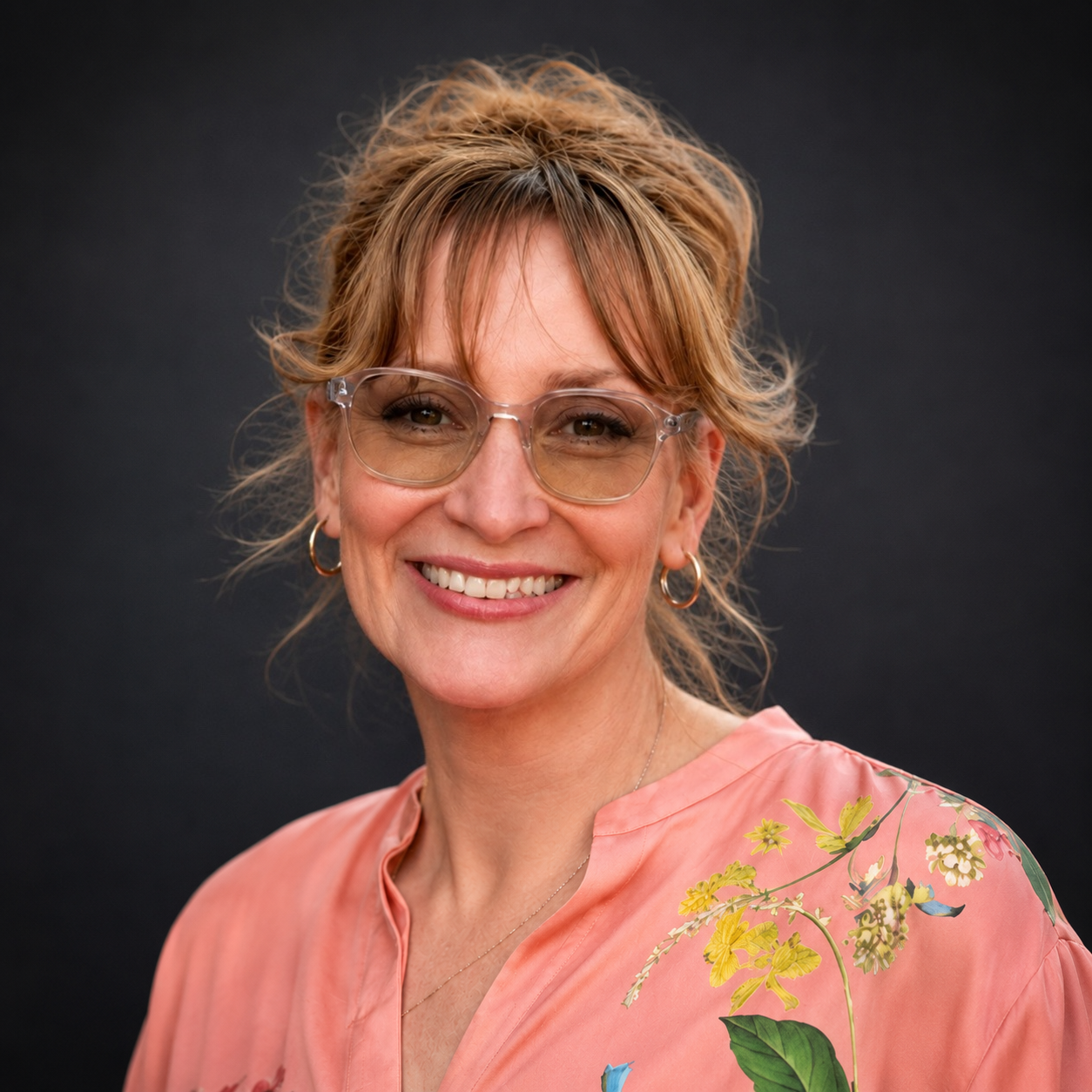 Becky Johnson - Artistic Director of Stitches and Glue
