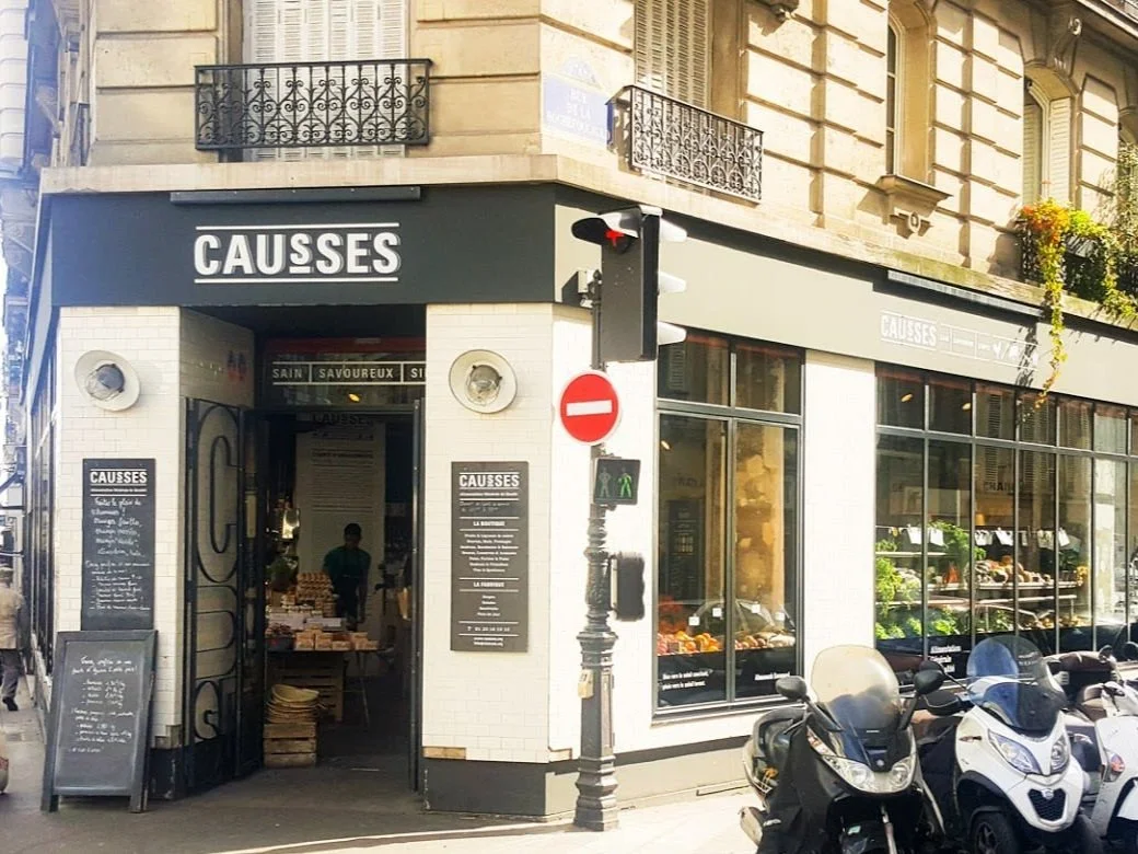 shop-causses-paris-france-PHgQ7D04ak.jpg