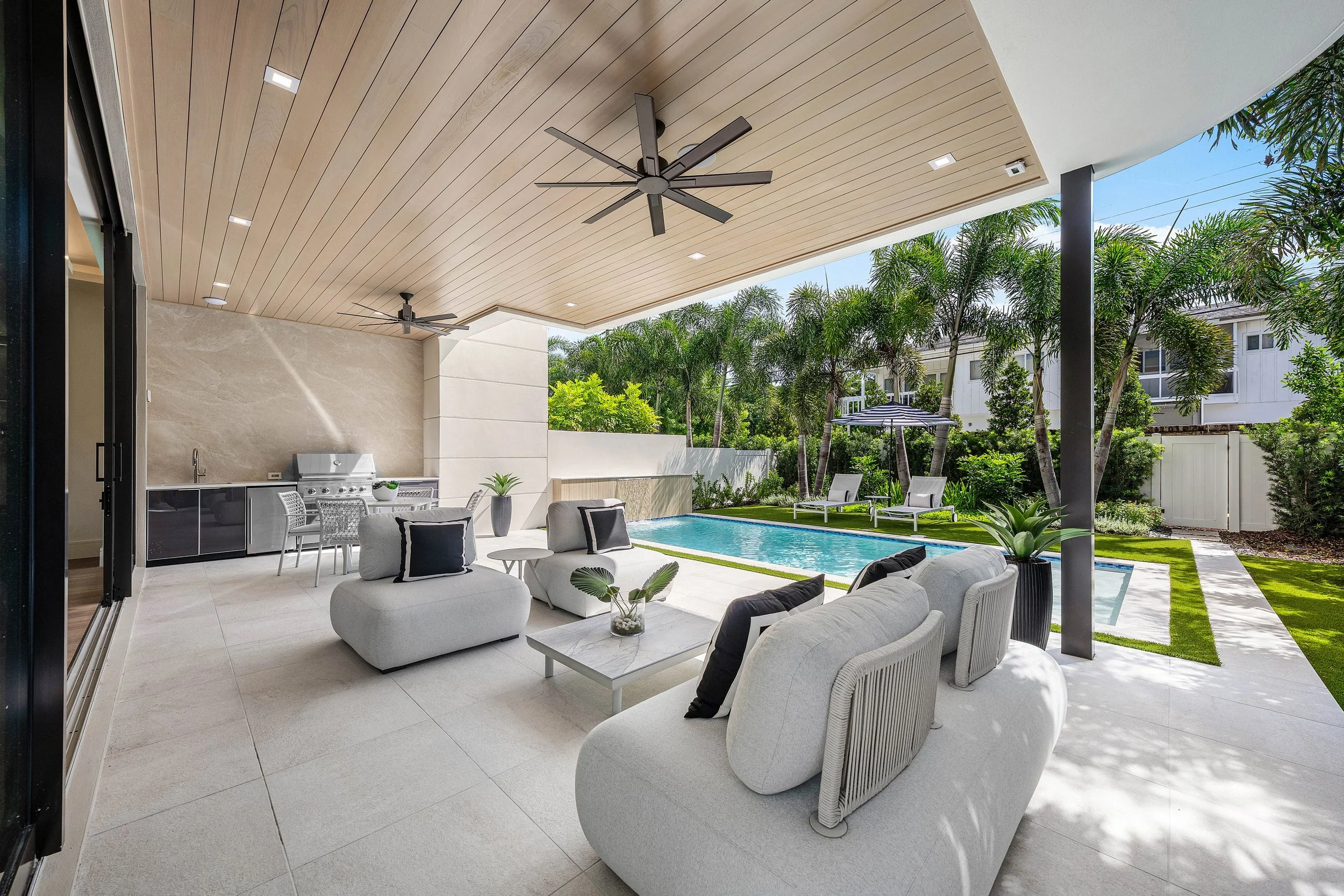 053-130NortheastWavecrestWay-BocaRaton-FL-33432-SMALL.jpg