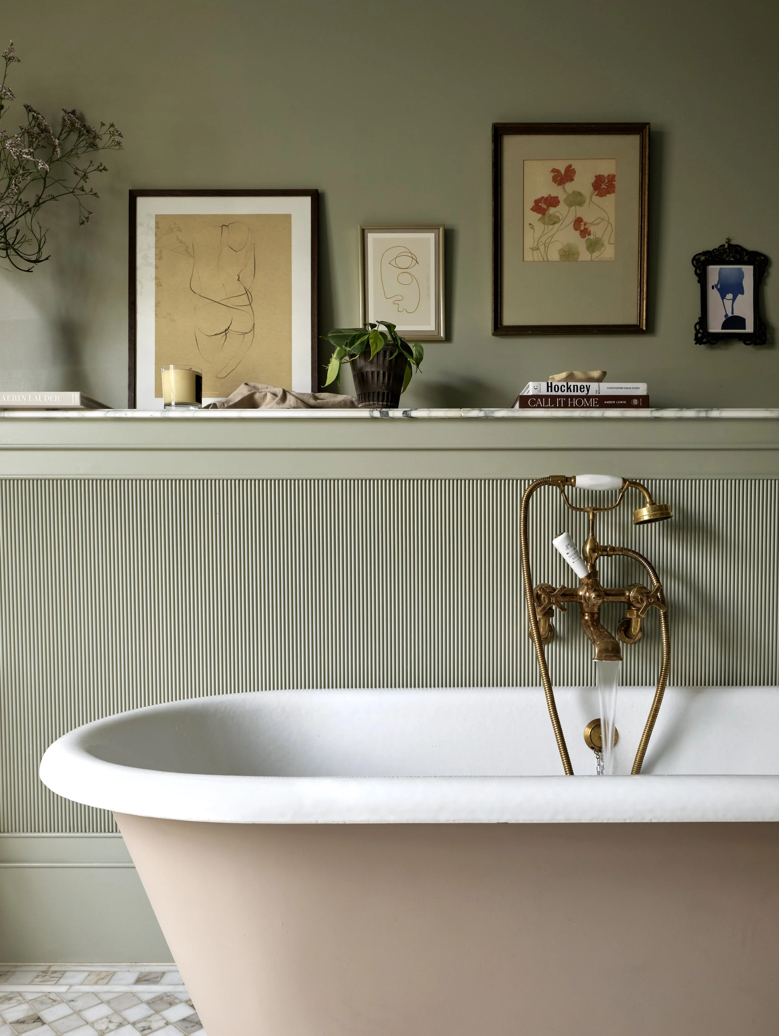 FF_25.20.13_bathroom_07a.jpg