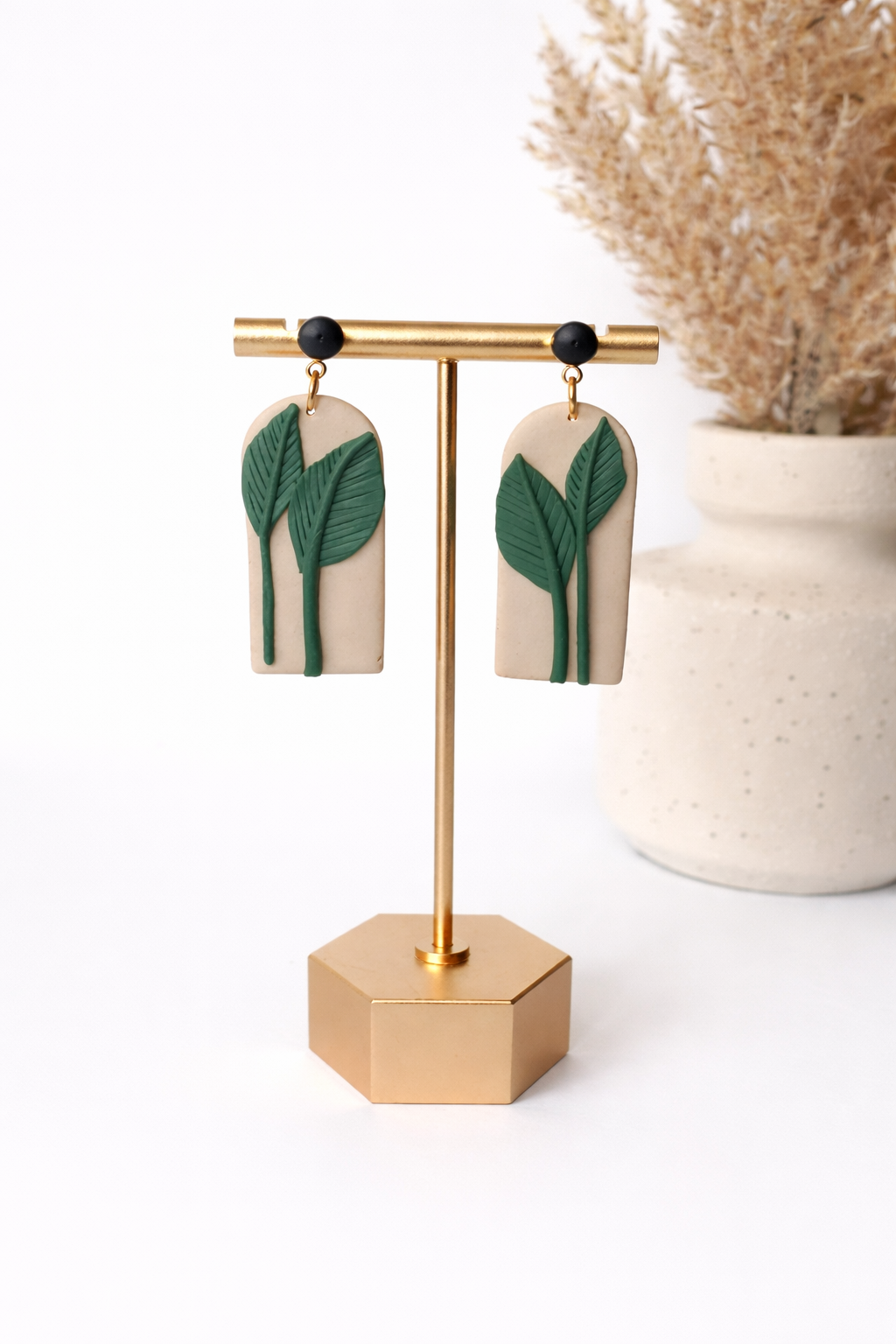 Leaf Arch Dangle Earring