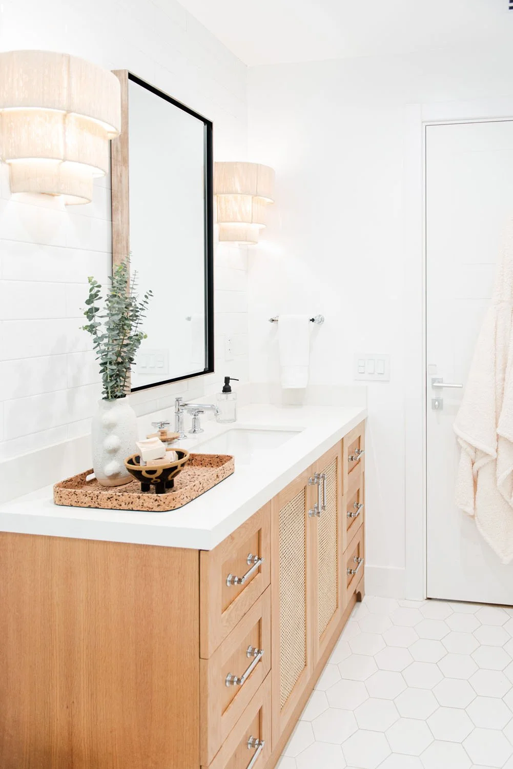 Gallery-2024_01-25 Adriana 2112 Designs 164Miami-Brand-Photographer-MSuarezPhotography_1.jpg