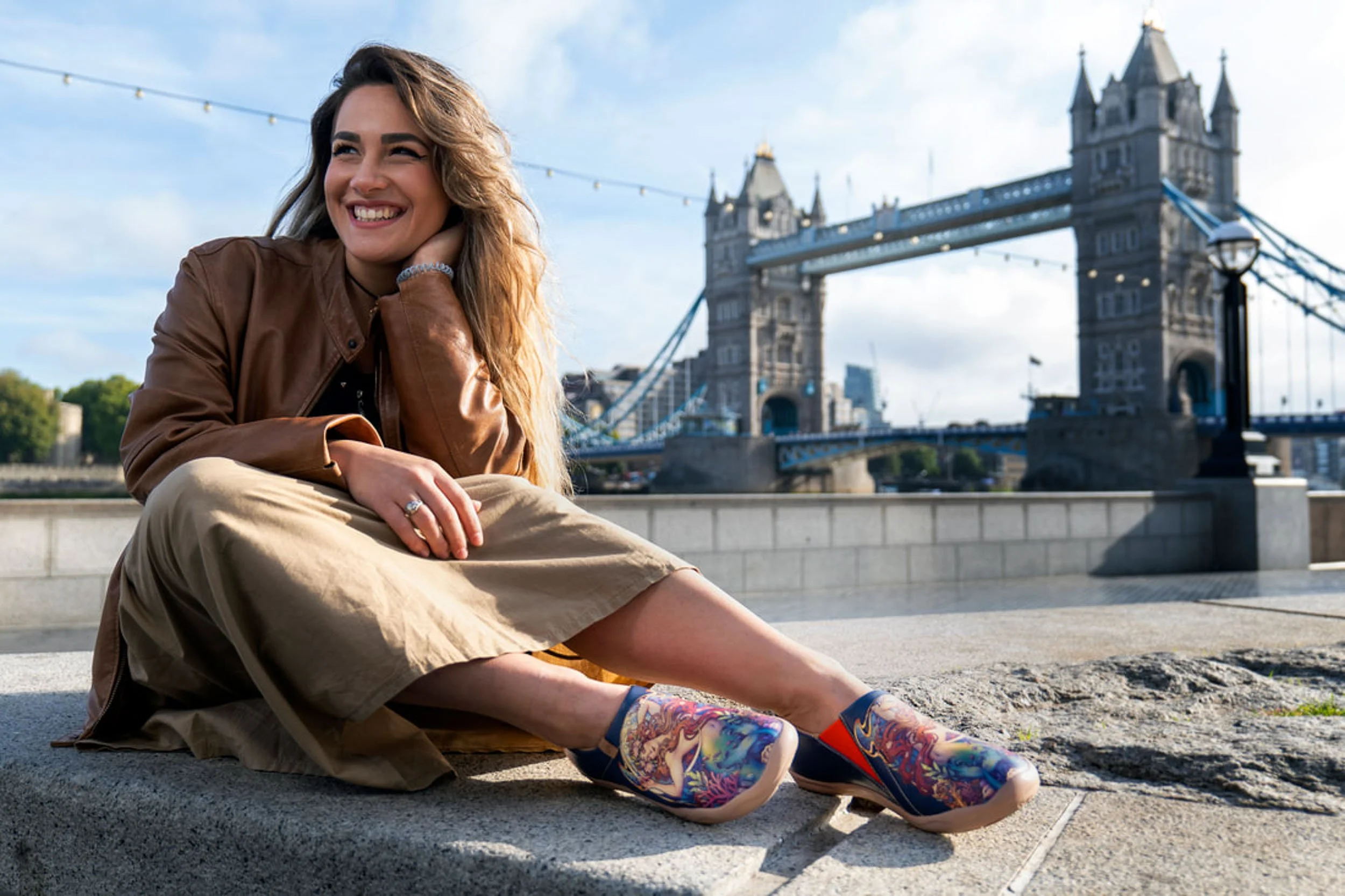 For UIN Footwear: art and travel shoe brand