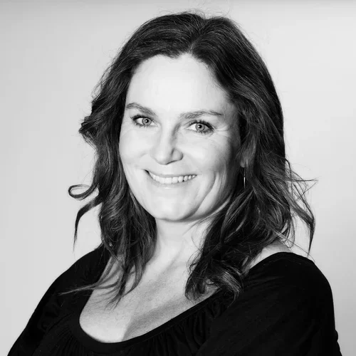 Charlotte - Yoga Teacher Training Copenhagen . Yoga Anatomy