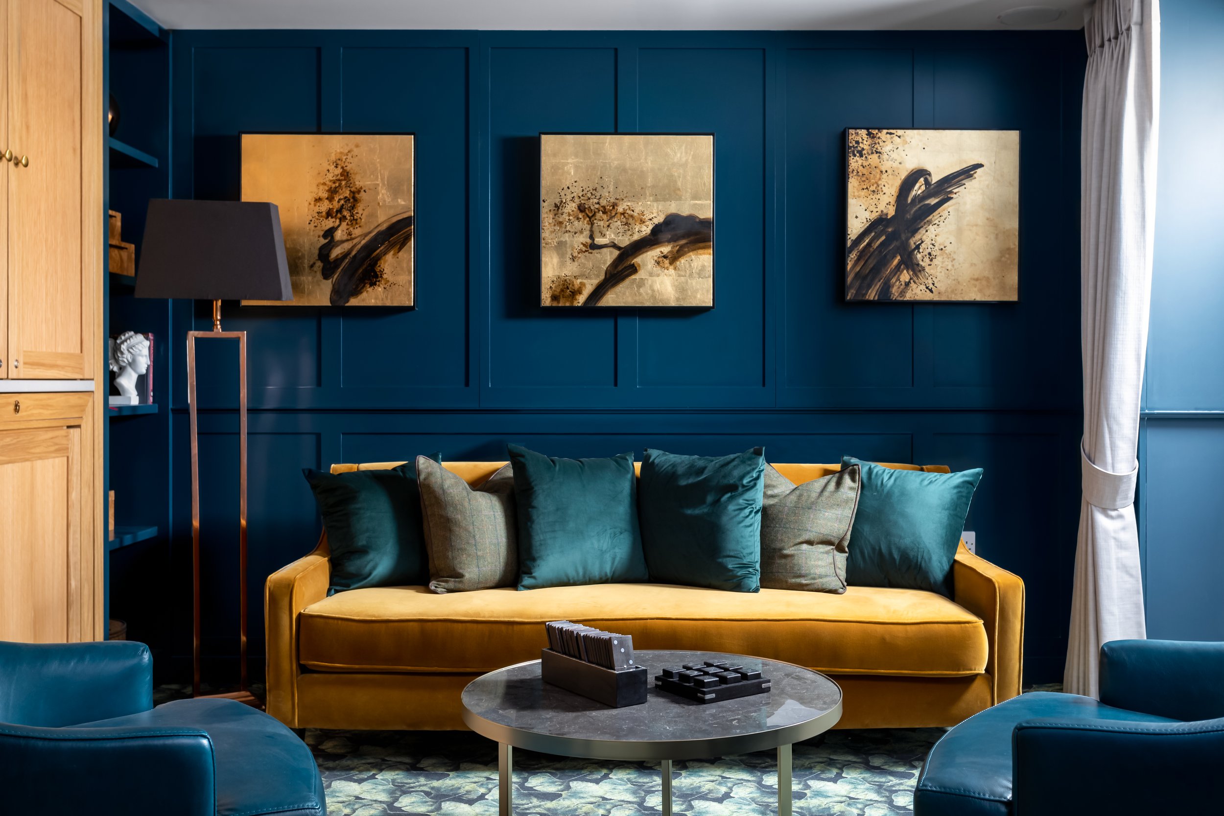 2 - Winchester Holts - Club Room - Full.jpg