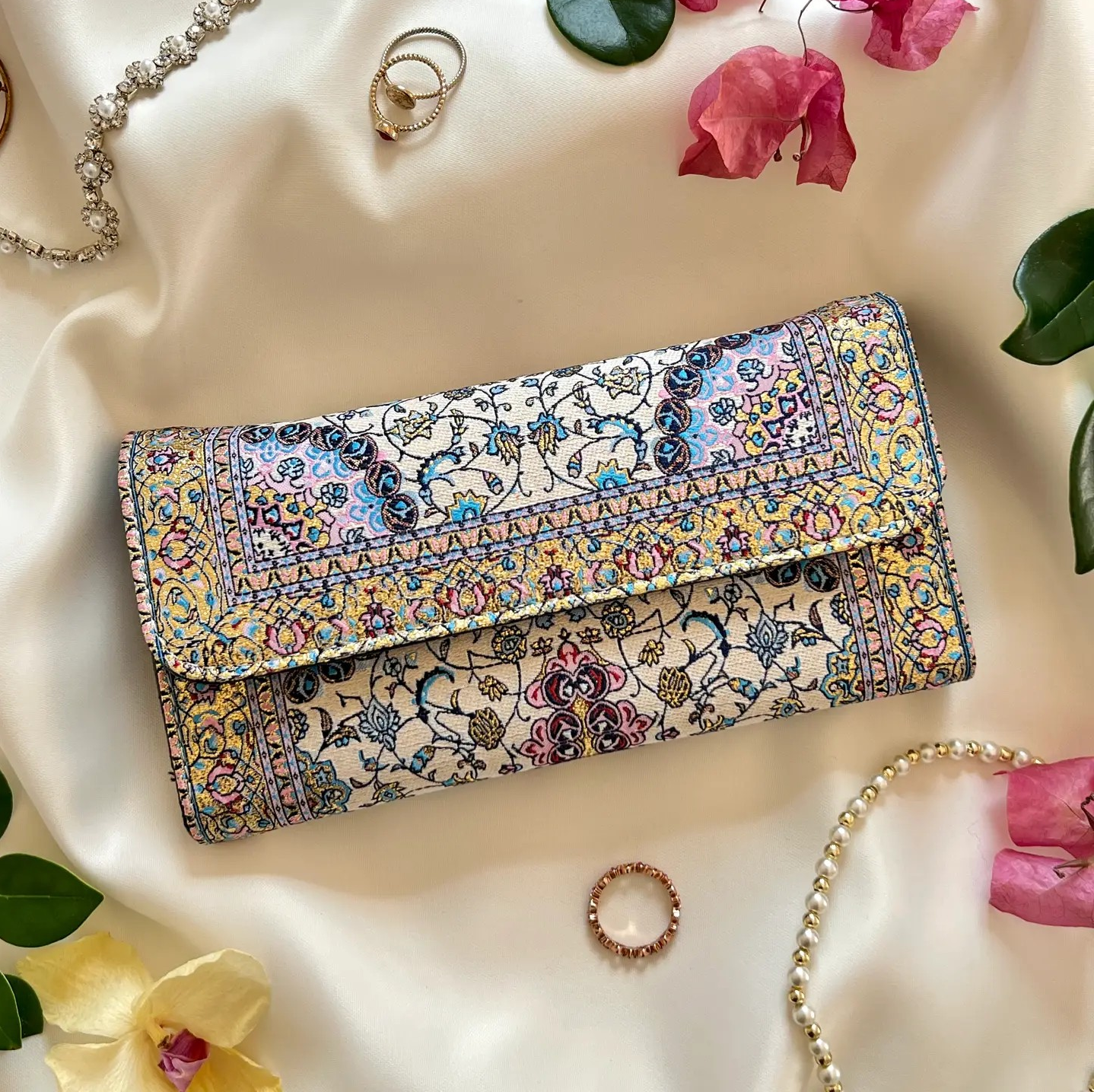 Handmade Vegan Wallet Rug Design - Purple