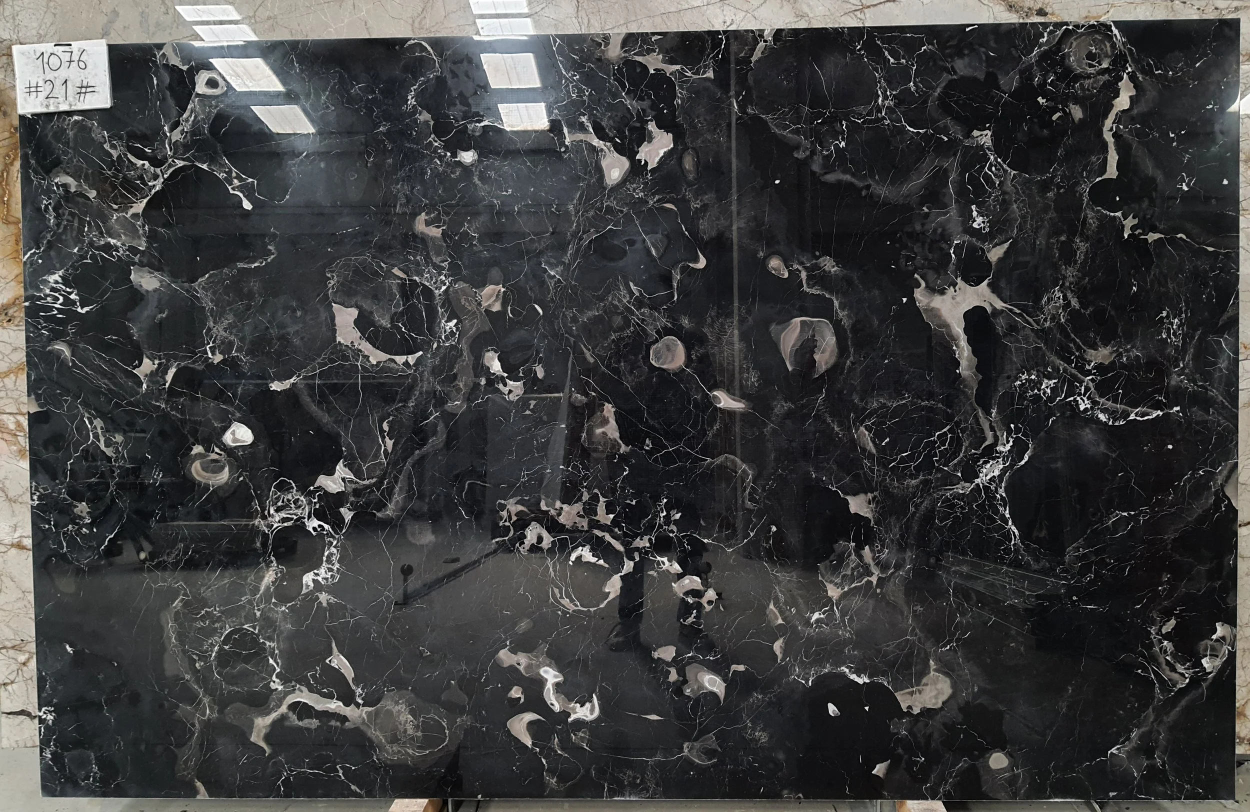 Charlotte Black M1076 Polished 21.jpg