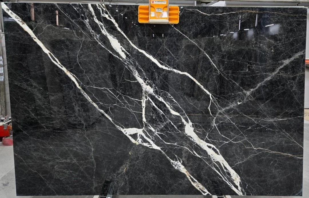 Mont Blanc K5641 Polished 21.jpg