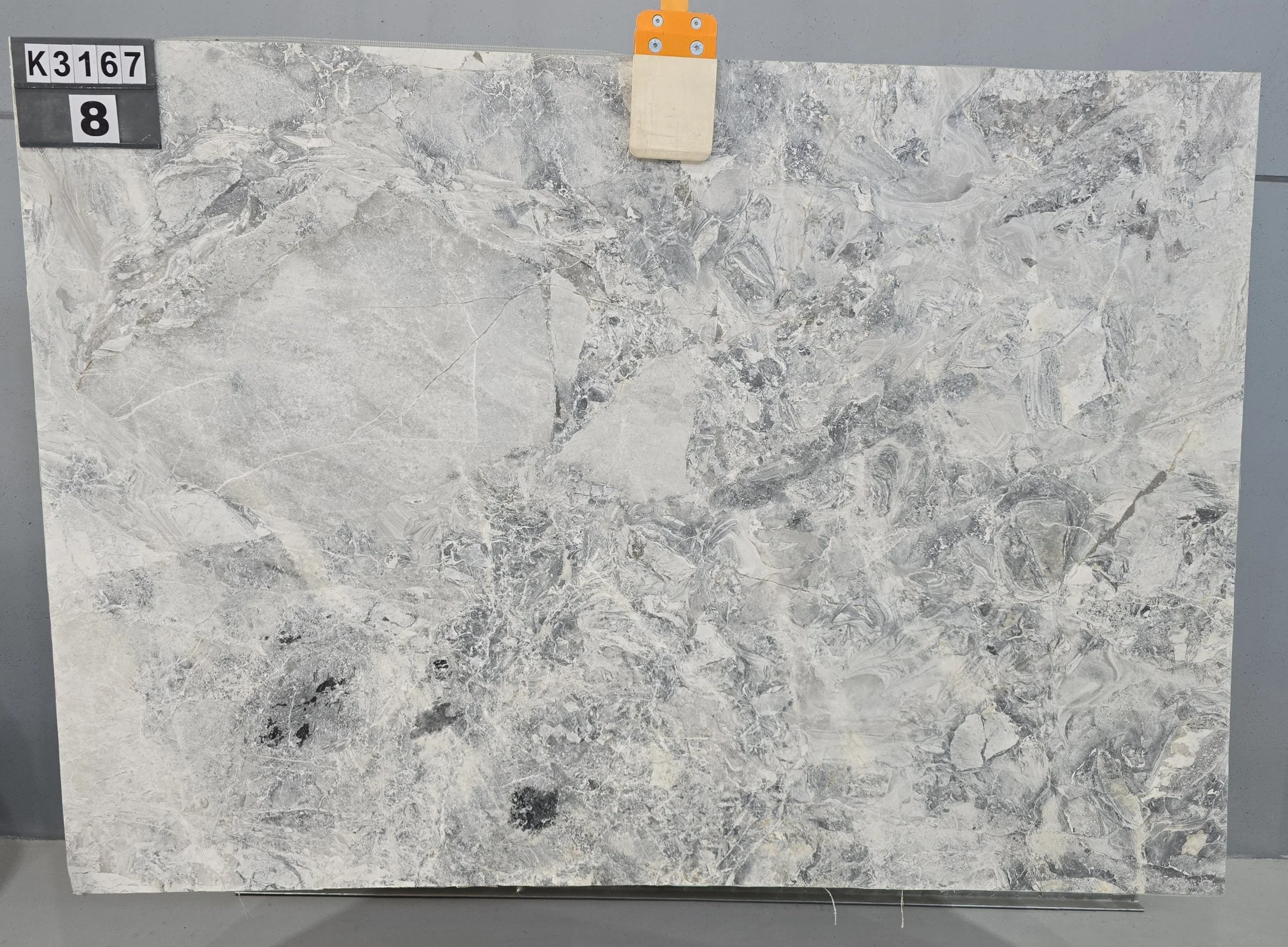 Breccia Grigio KL3167 Honed 8.jpg