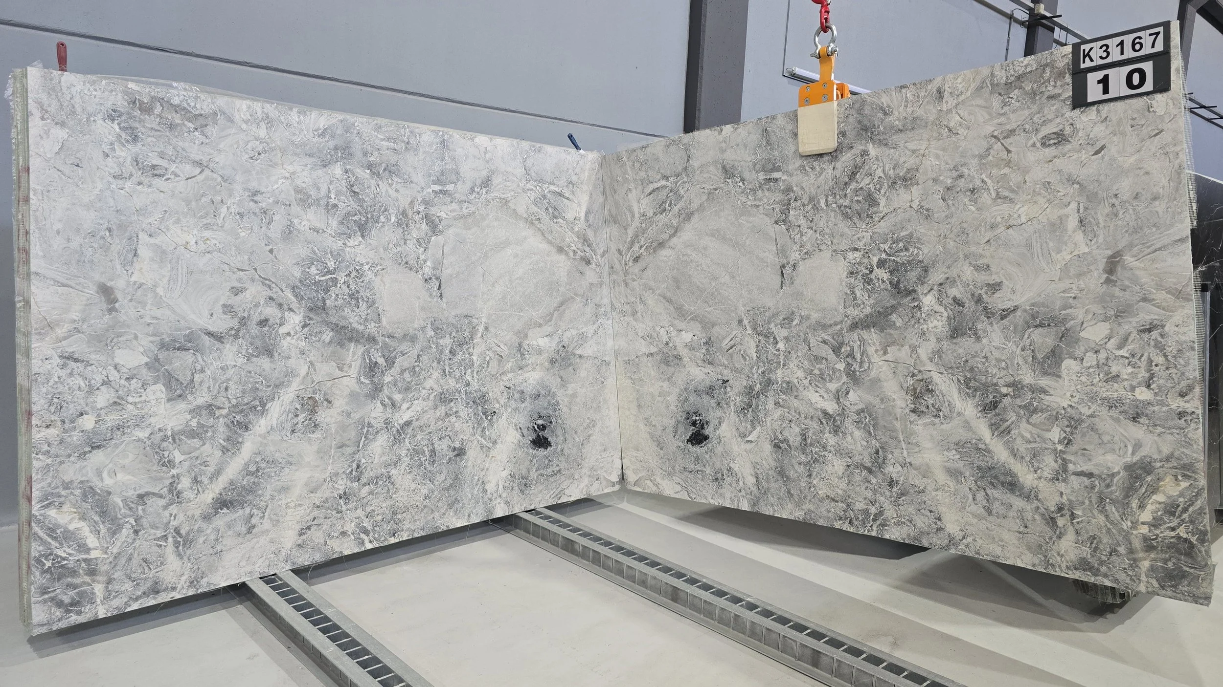 Breccia Grigio KL3167 Honed Bookmatch 1.jpg