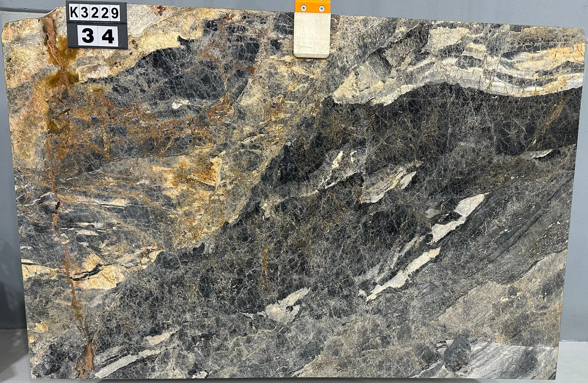 Vincent Black KL3229 Polished 34.jpg