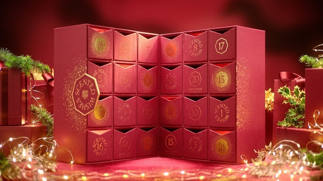 A very special Christmas project I directed for the launch of Dr. Vranjes&rsquo; Advent calendar ✨🎄

Directed by me 💫
Cinematographer: @alehmadrid 

Client: Dr. Vranjes
Agency: @dentsucreativeitaly
Creative Supervisor: Dario Golino 
Art Director: C