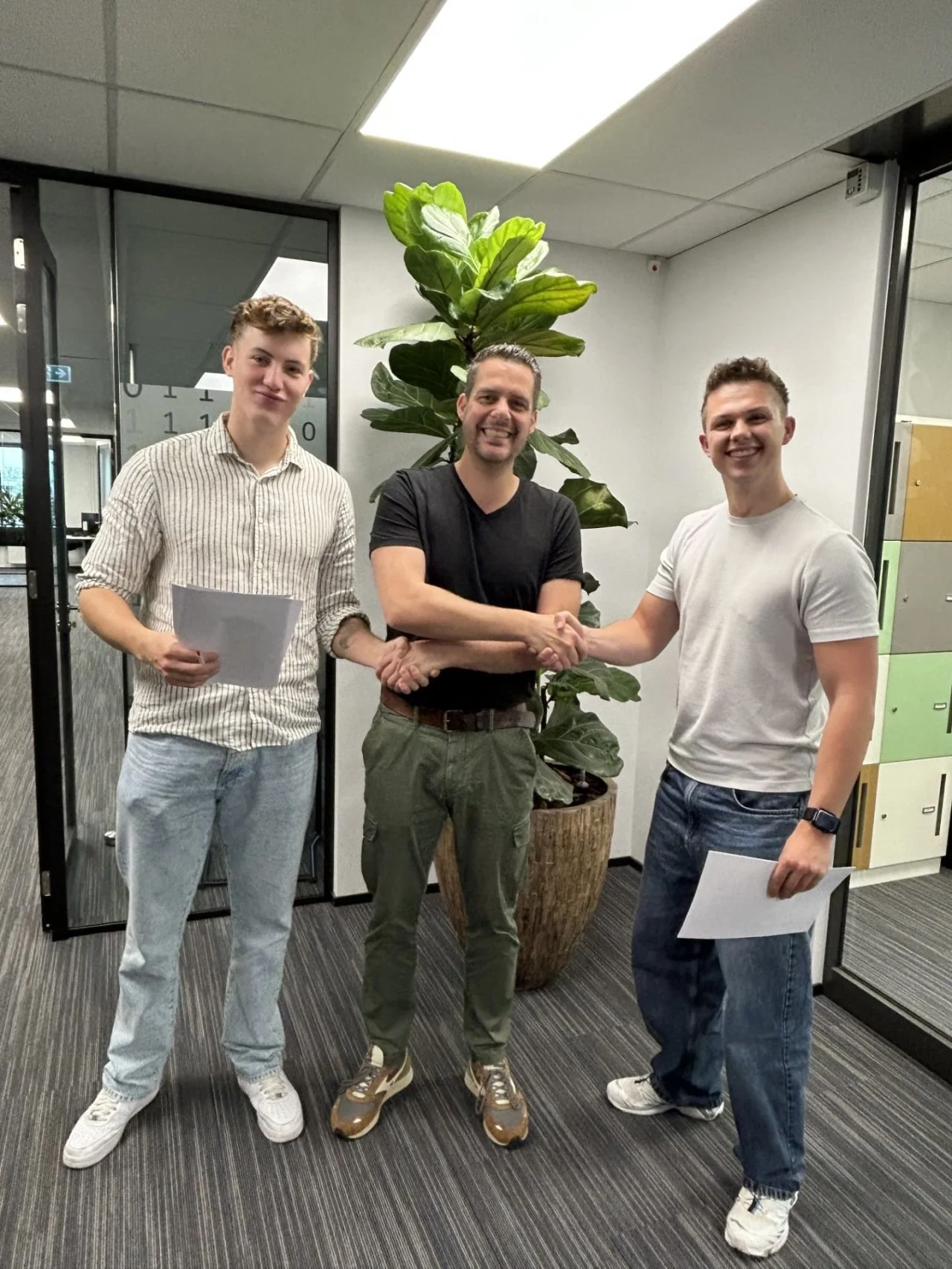 Eerste contracten getekend: welkom Misha en Matteo