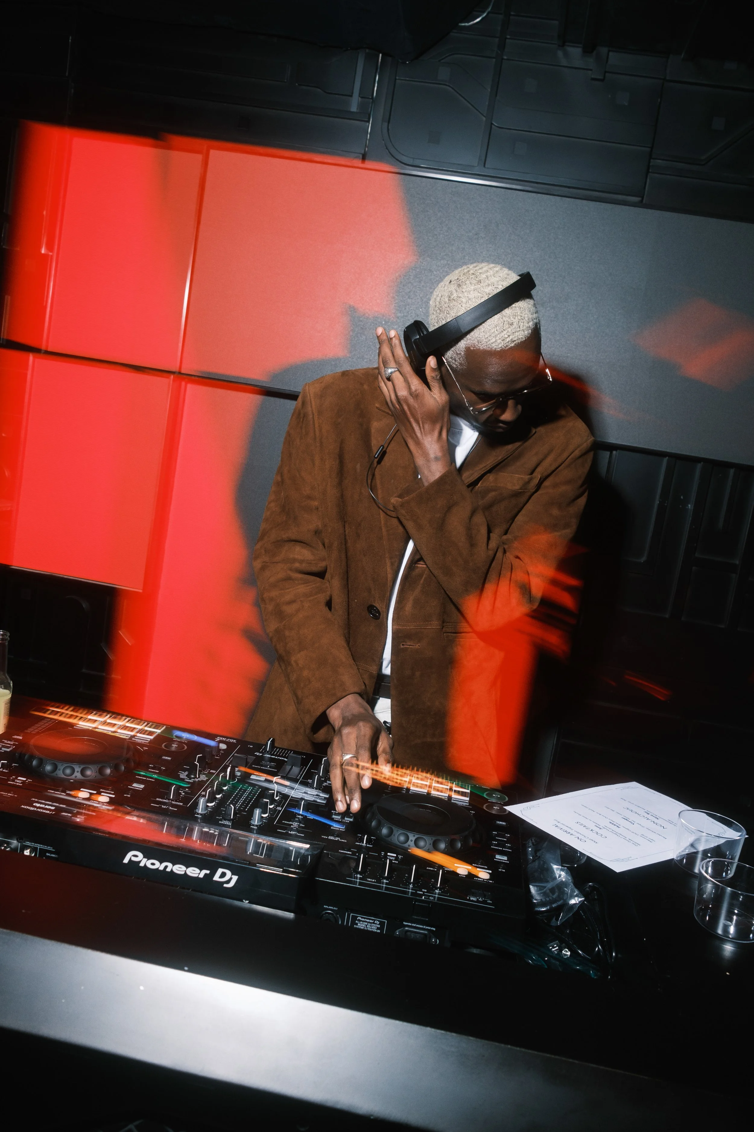 U9 X TINIE TEMPAH BY GEORGE ON A BOAT-0608.jpg