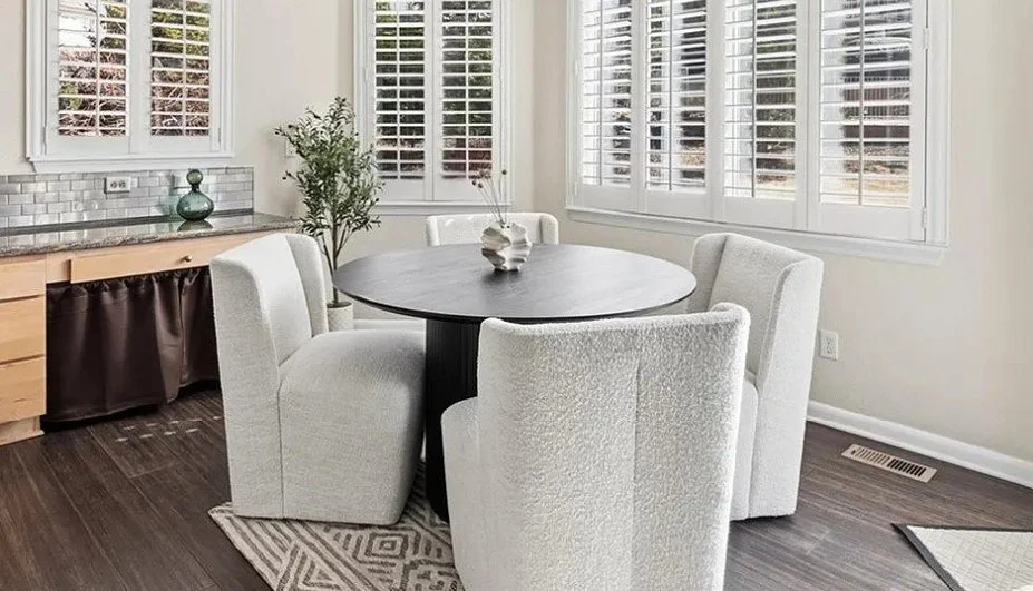22426 Rox kitch dining.jpg