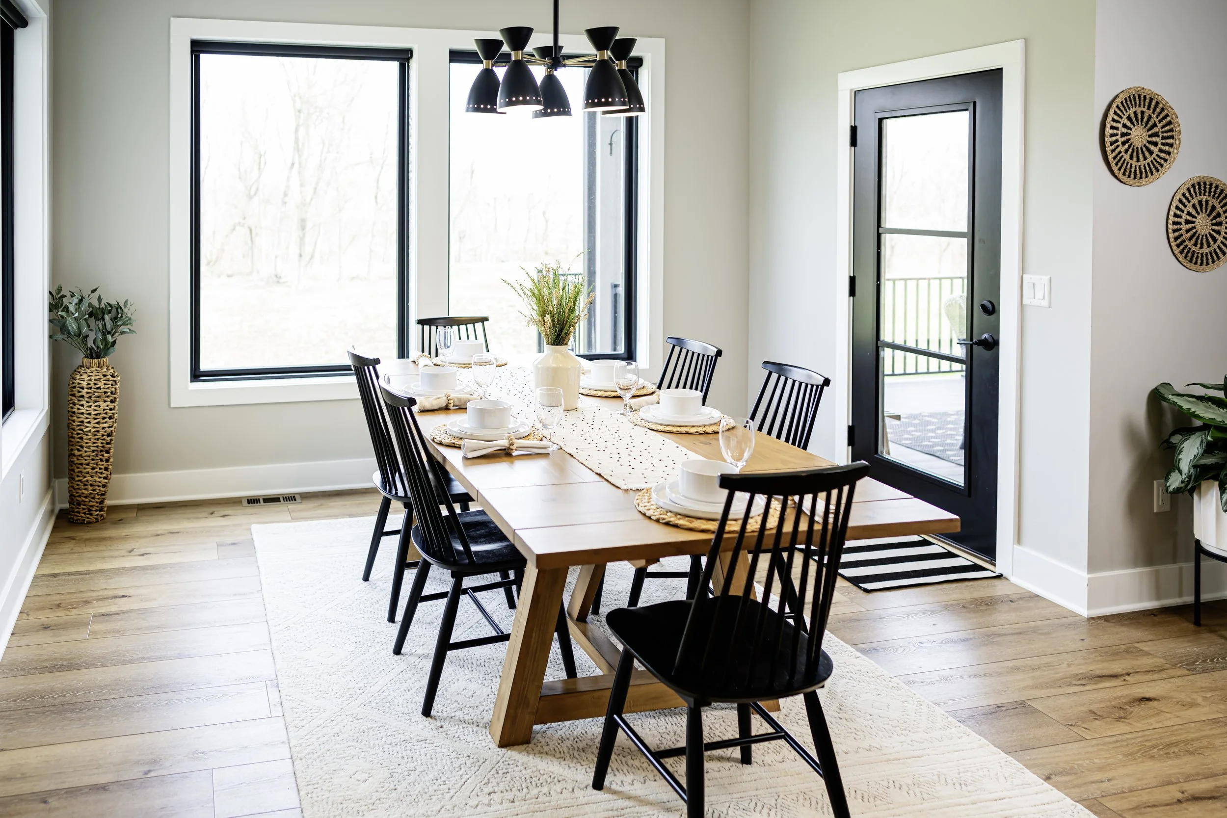 Minimalist Design & Decor