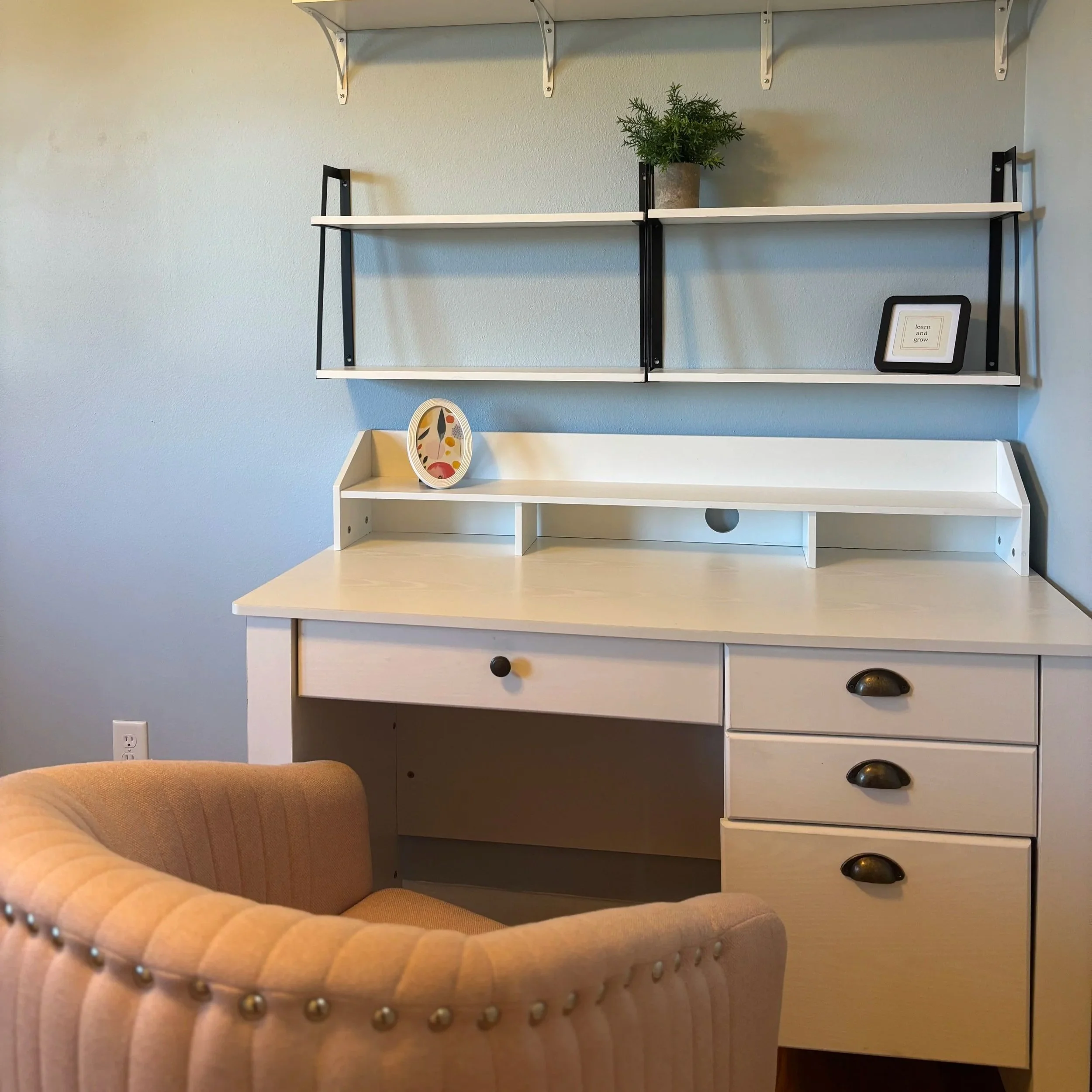 Office/bedroom staging