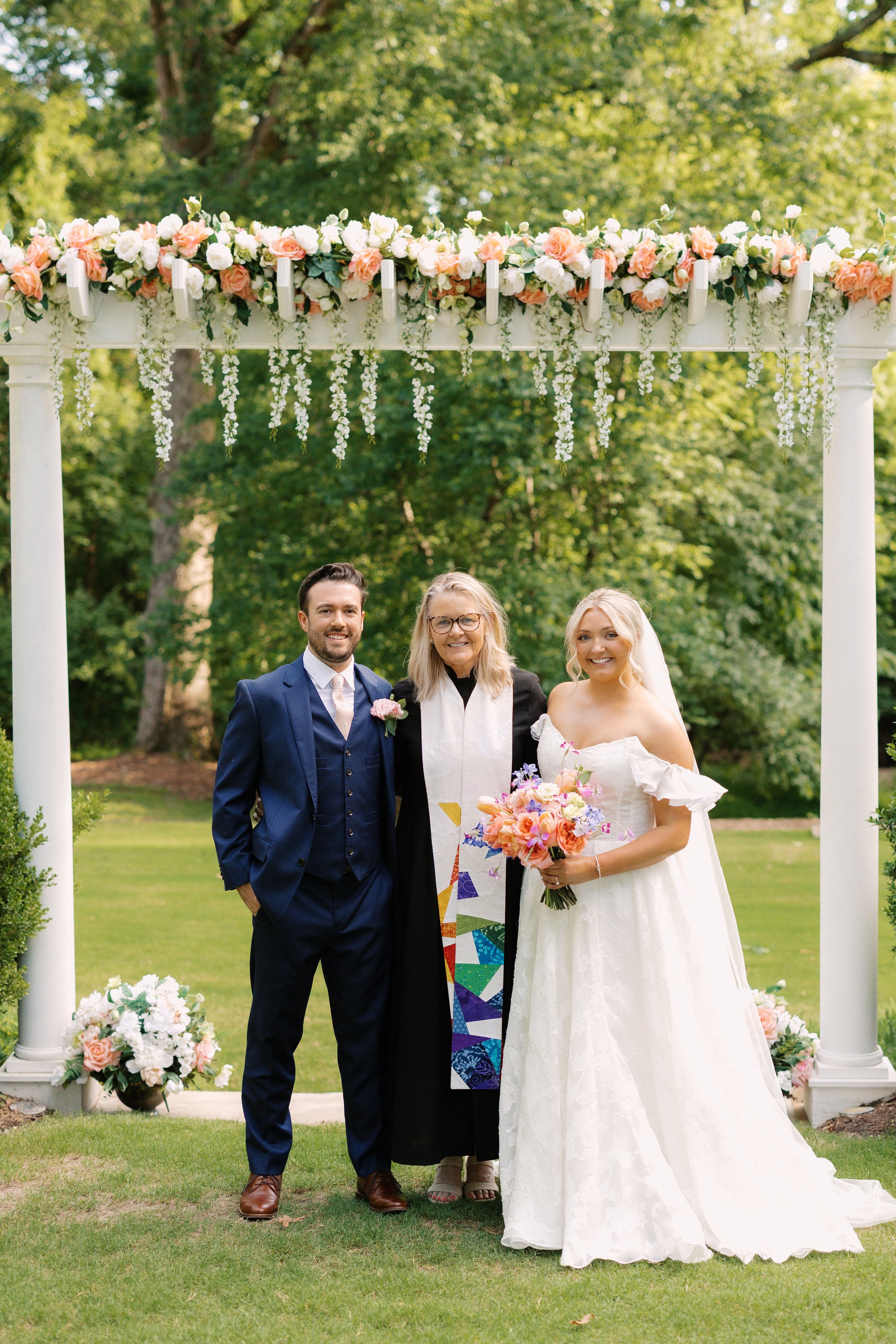 Winston-Salem-Wedding-Photographer_Old-Lystra-Inn-Wedding_Katie-and-Robby_Chapel-Hill-NC-231.jpg