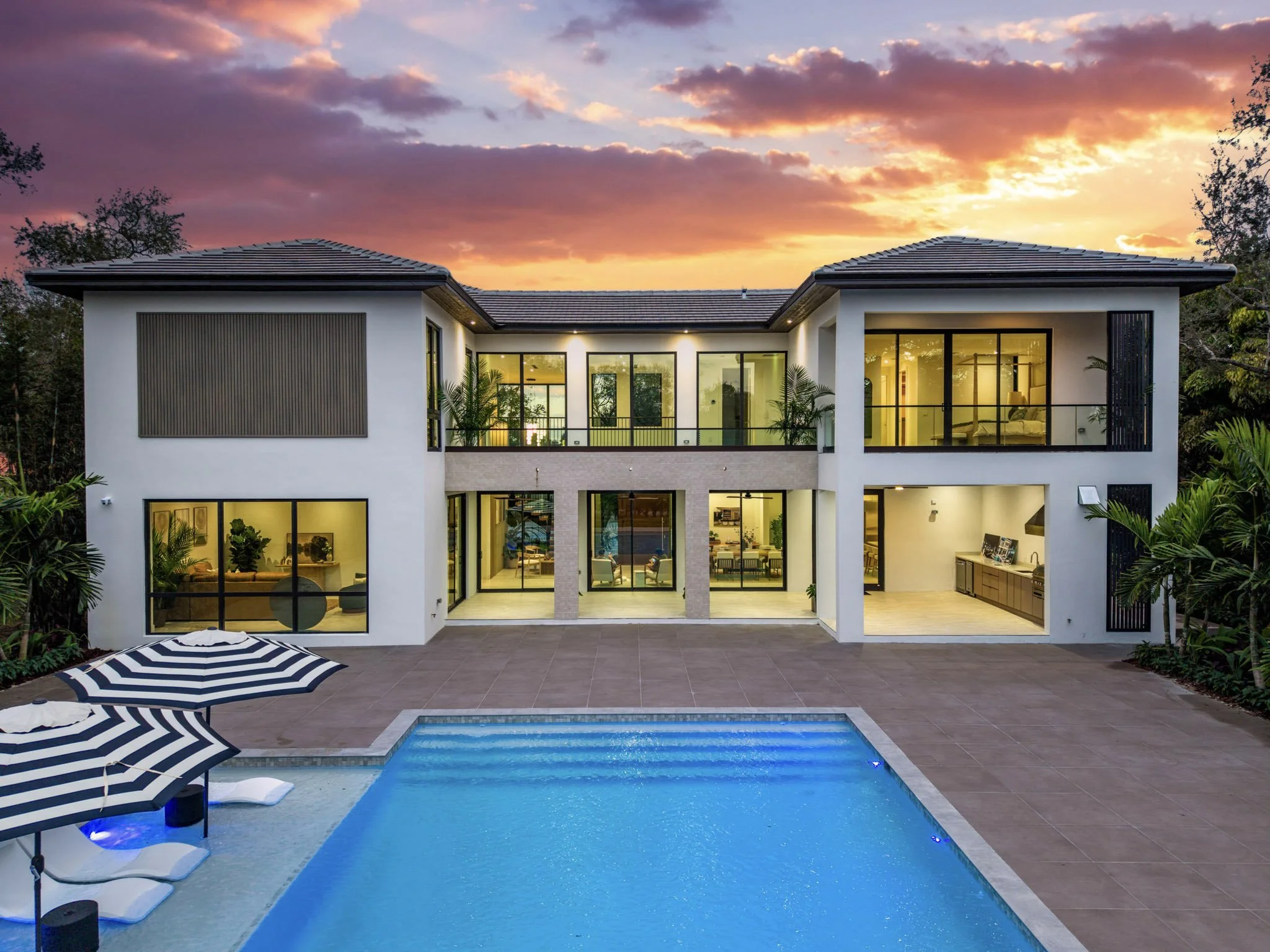 4-153-web-or-mls-9390 SW 99th - Exterior Drone-18.jpg