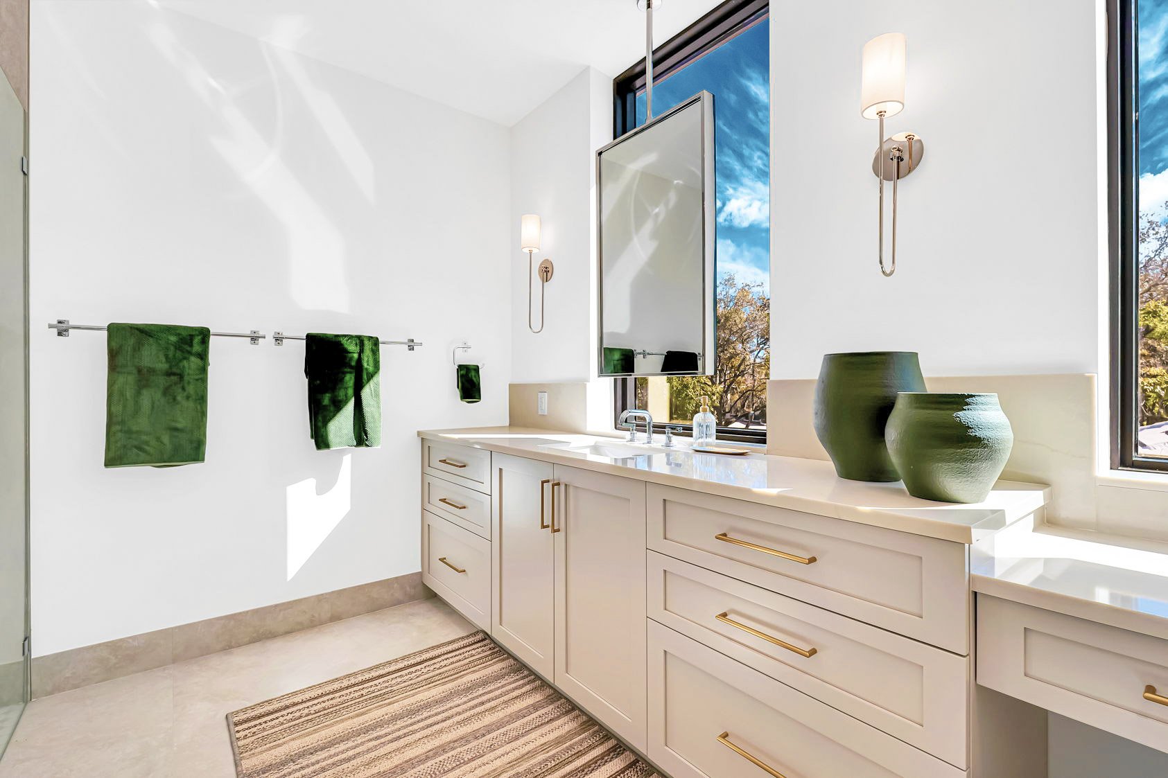 16-112-web-or-mls-9390 SW 99th - Second Floor -47.jpg