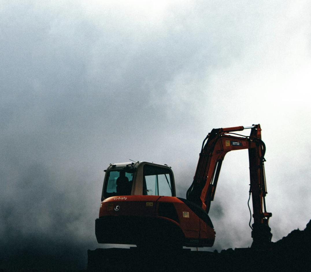 Winning the Extractive Project Before the Bid Begins