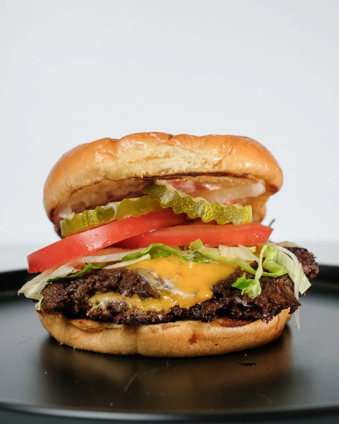 Dad deserves the whole burger, the shake&hellip; and maybe a few fries too 😏

Treat him to something smash-worthy today &mdash; he&rsquo;s earned it.