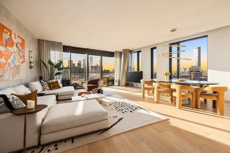 In Contract - $6,000,000
30 Front Street, 19A
3 Bed | 2.5 Bath

Framed by sweeping views of both the Brooklyn Bridge and Manhattan Bridge, 19A is an exceptional three-bedroom, two-and-a-half-bath residence offering 2,207 square feet of beautifully ap