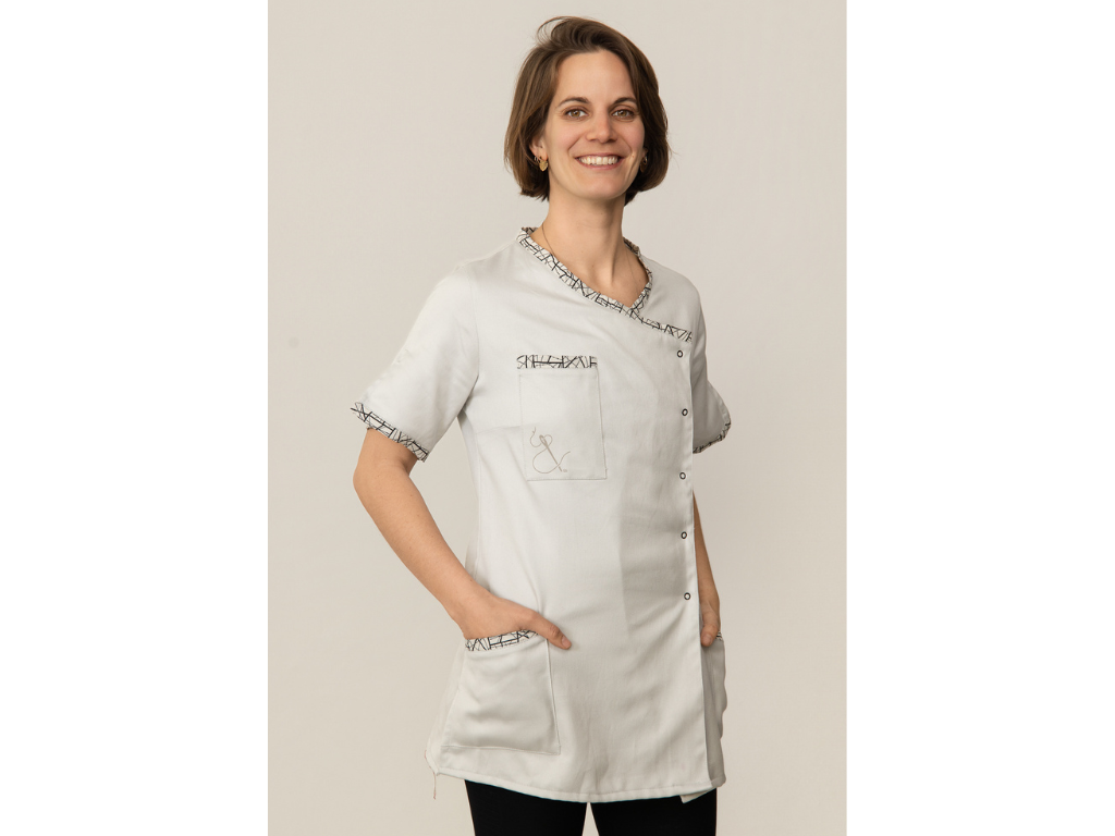 Blouse cache coeur blanche medical paramedical blousetco
