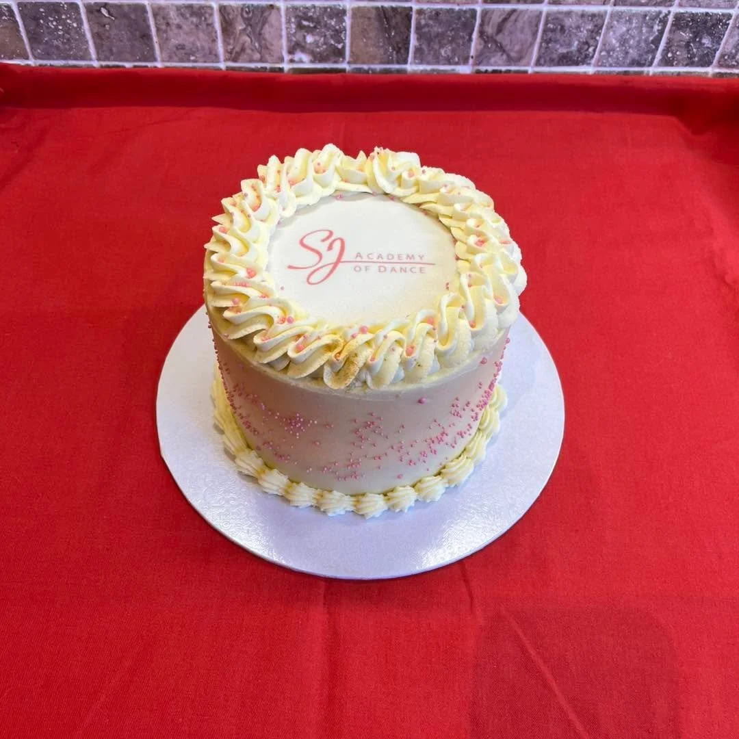 My last few cakes. 

A little cake for a business-vanilla sponge with vanilla buttercream and pink sprinkles. 

A lovely pink cake with gold leaf and silk flowers  also vanilla sponge. Topper will be added by the customer. 

Silver Anniversary cake. 