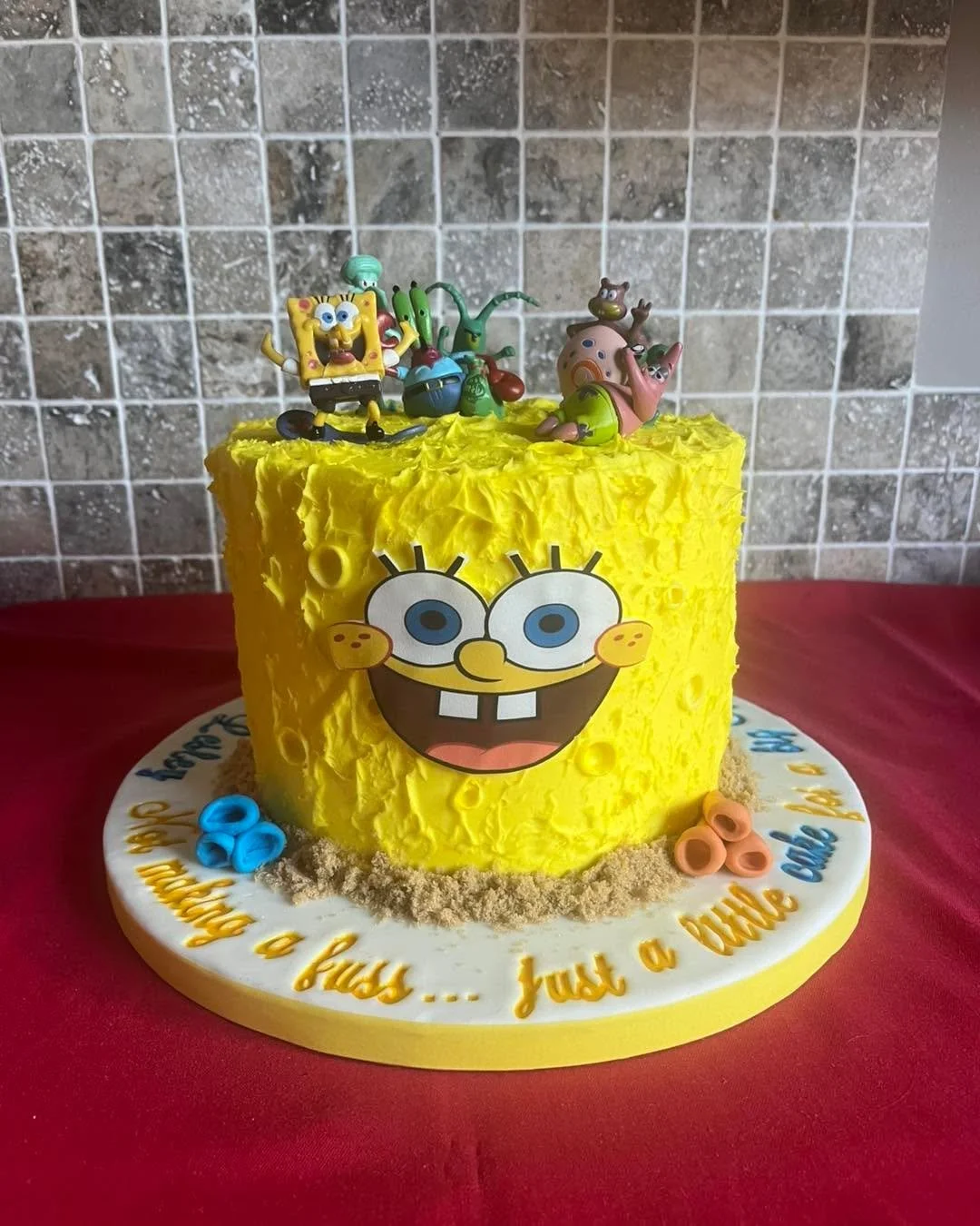 This was a very special cake for a very special repeat customer. I felt very honoured to make this cake for her. 

#bournemouthsmallbusiness #bournemouthbaker #esthersfavouritethings #cakesofinstagram #cake #special #cakes #specialcakes #special #cel