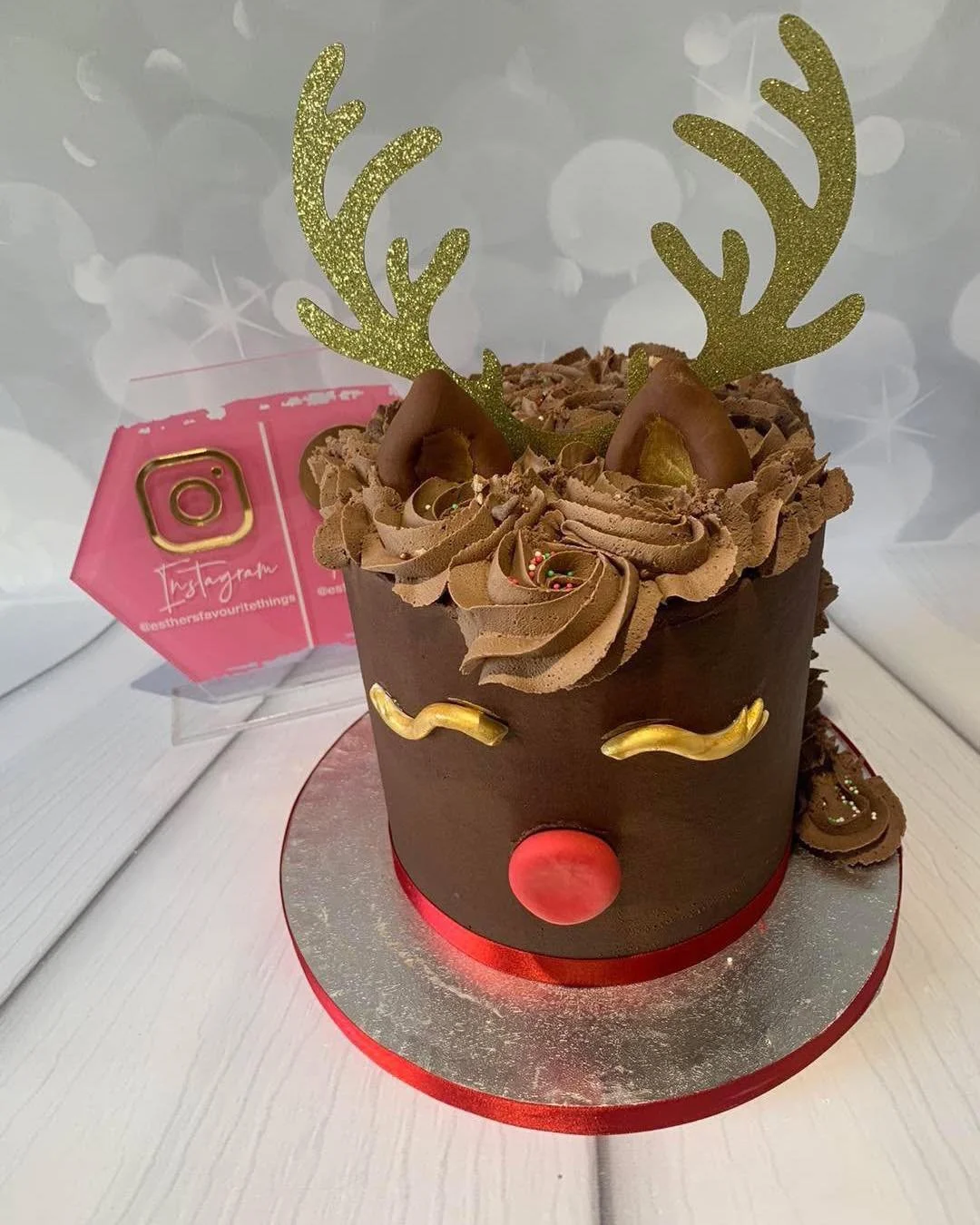 With only a month until Christmas it&rsquo;s time to order your treats. 

Reindeer cakes come in either 5&rdquo; or 6&rdquo; and are &pound;40/&pound;45. 
 
Boxes of paint your own cookies are &pound;8 each (these were incredibly popular last year an