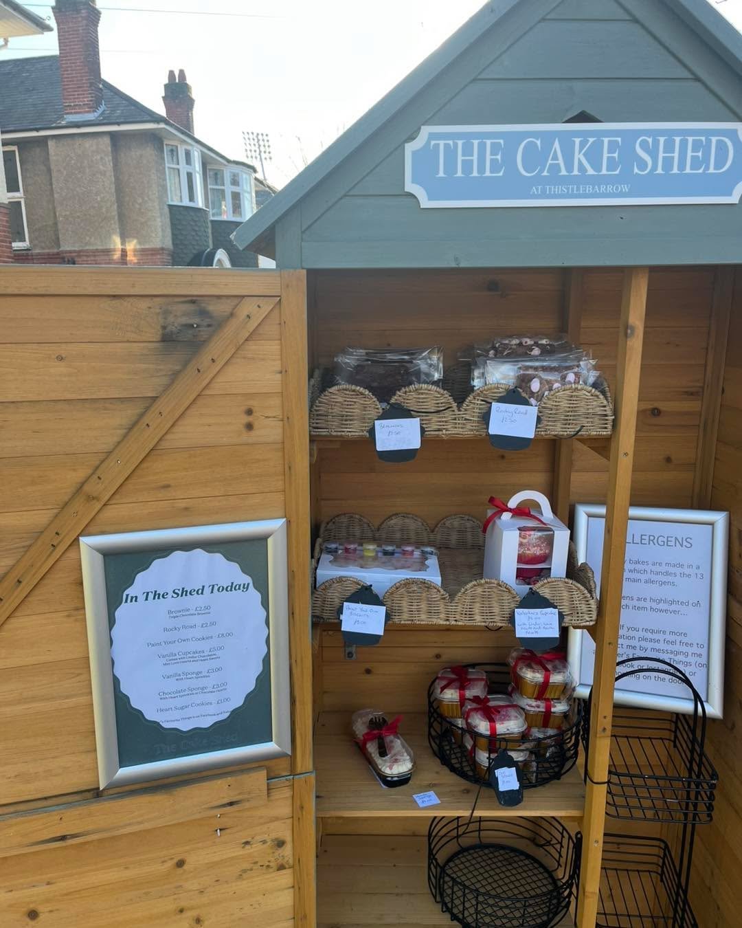 There is just a small selection of items left so if you are still looking for a Valentines gift then head down to The Cake Shed At Thistlebarrow while stock lasts. 

Open from now until 6pm 

#cakeshed #thistlebarrowroad #cakeshedstthistlebarrow #est